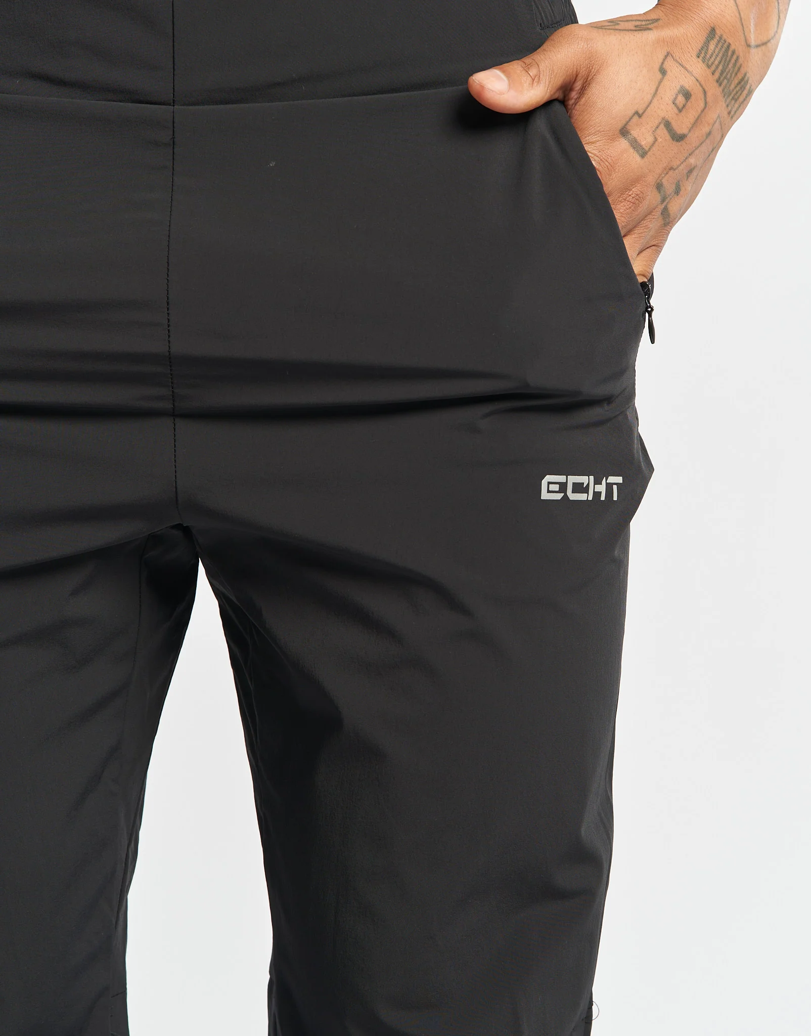 Annum Tapered Pant - Black - Image 6