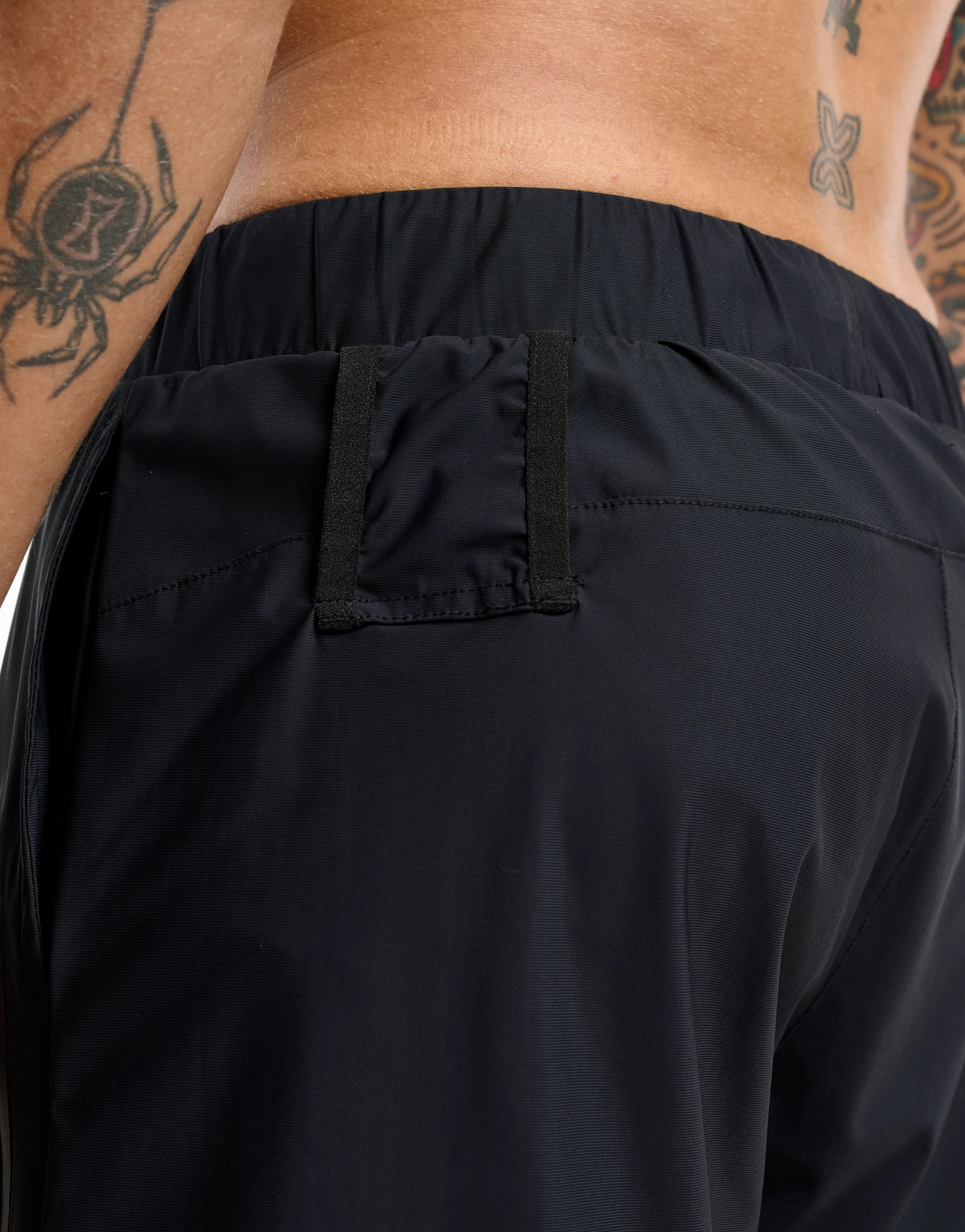 Apex Trainer Shorts - Black - Image 9