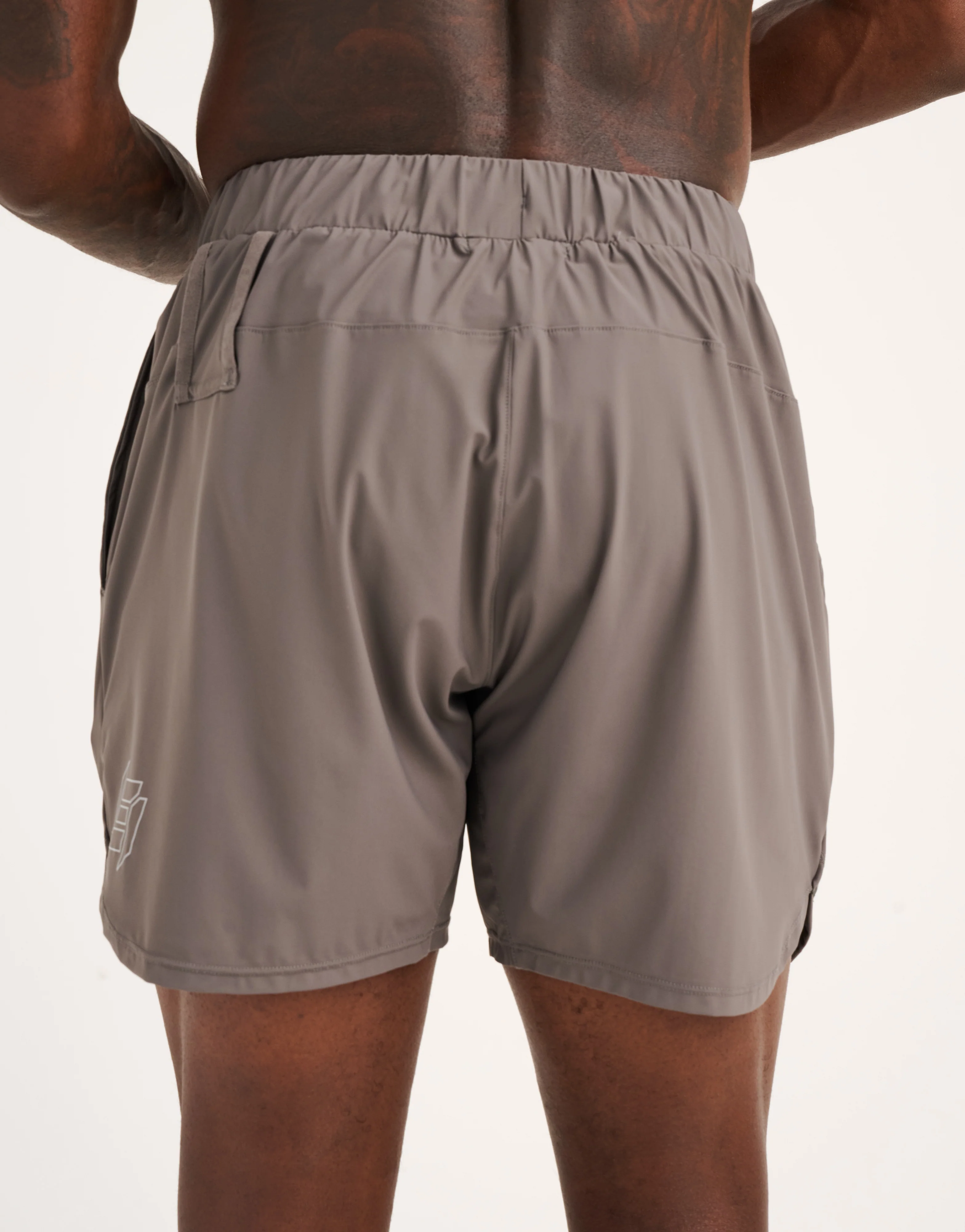 Apex Trainer Shorts - Slate Grey - Image 6