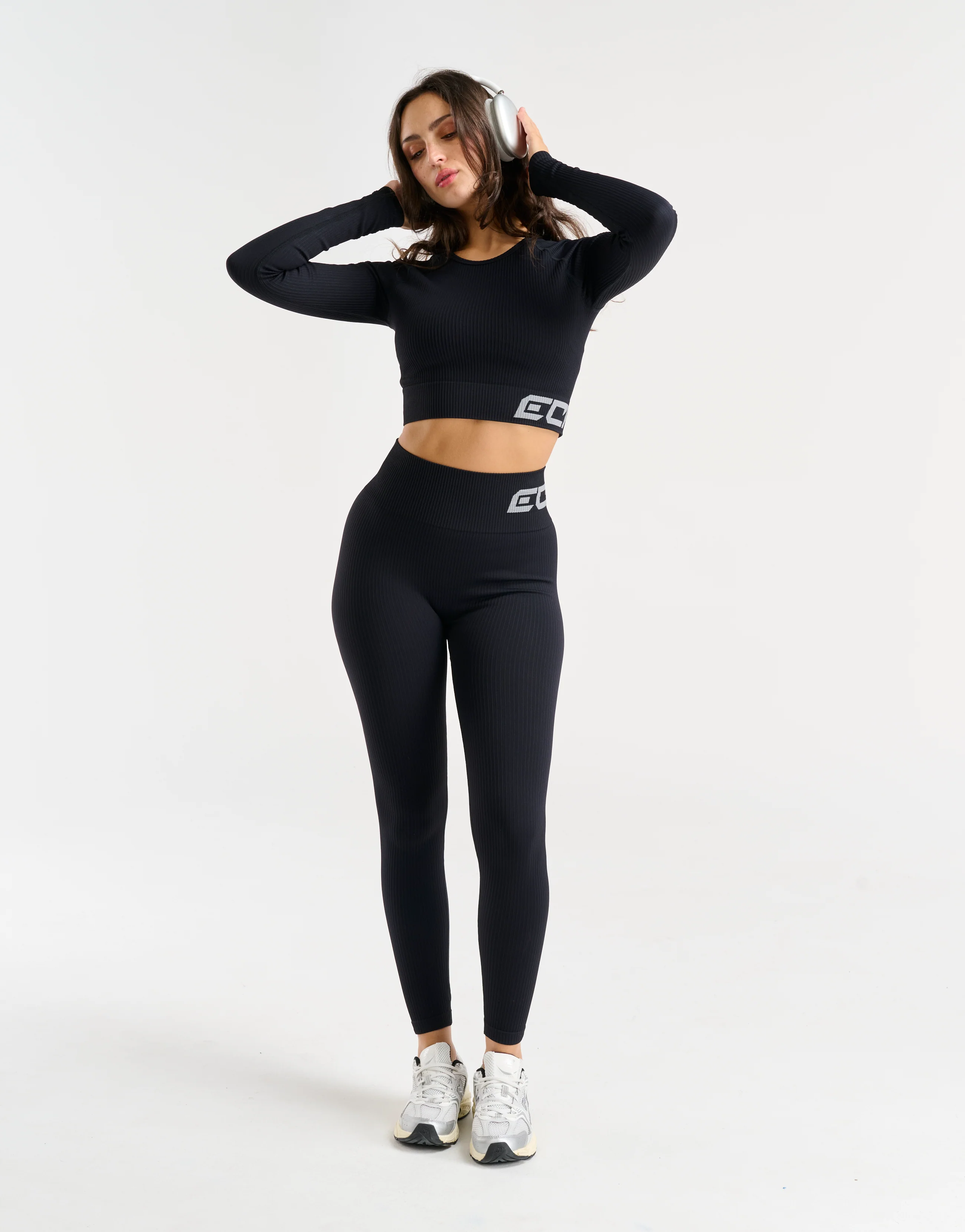 Arise Comfort Cropped Long Sleeve - Black - Image 8