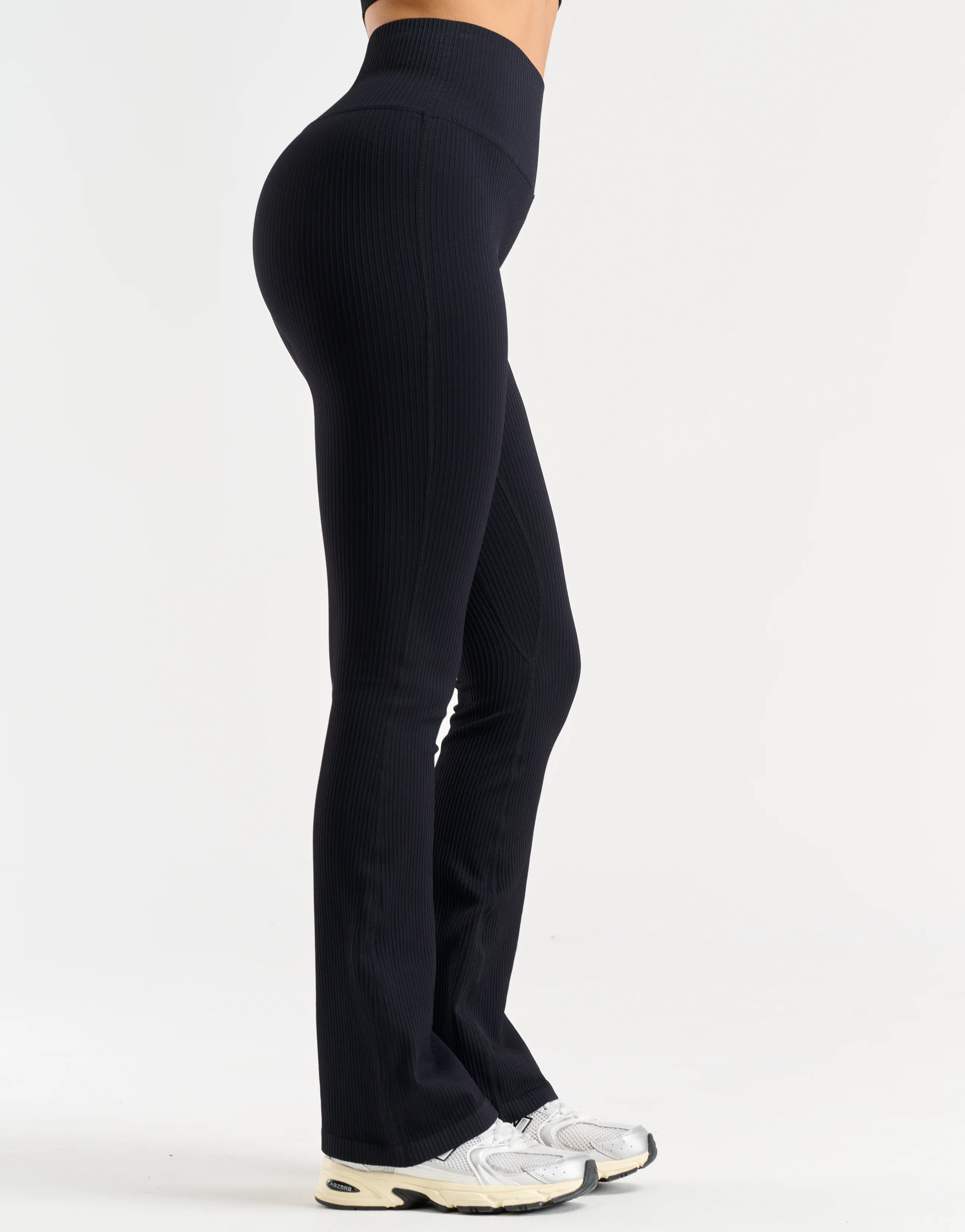 Arise Comfort Flare Leggings - Black - Image 11