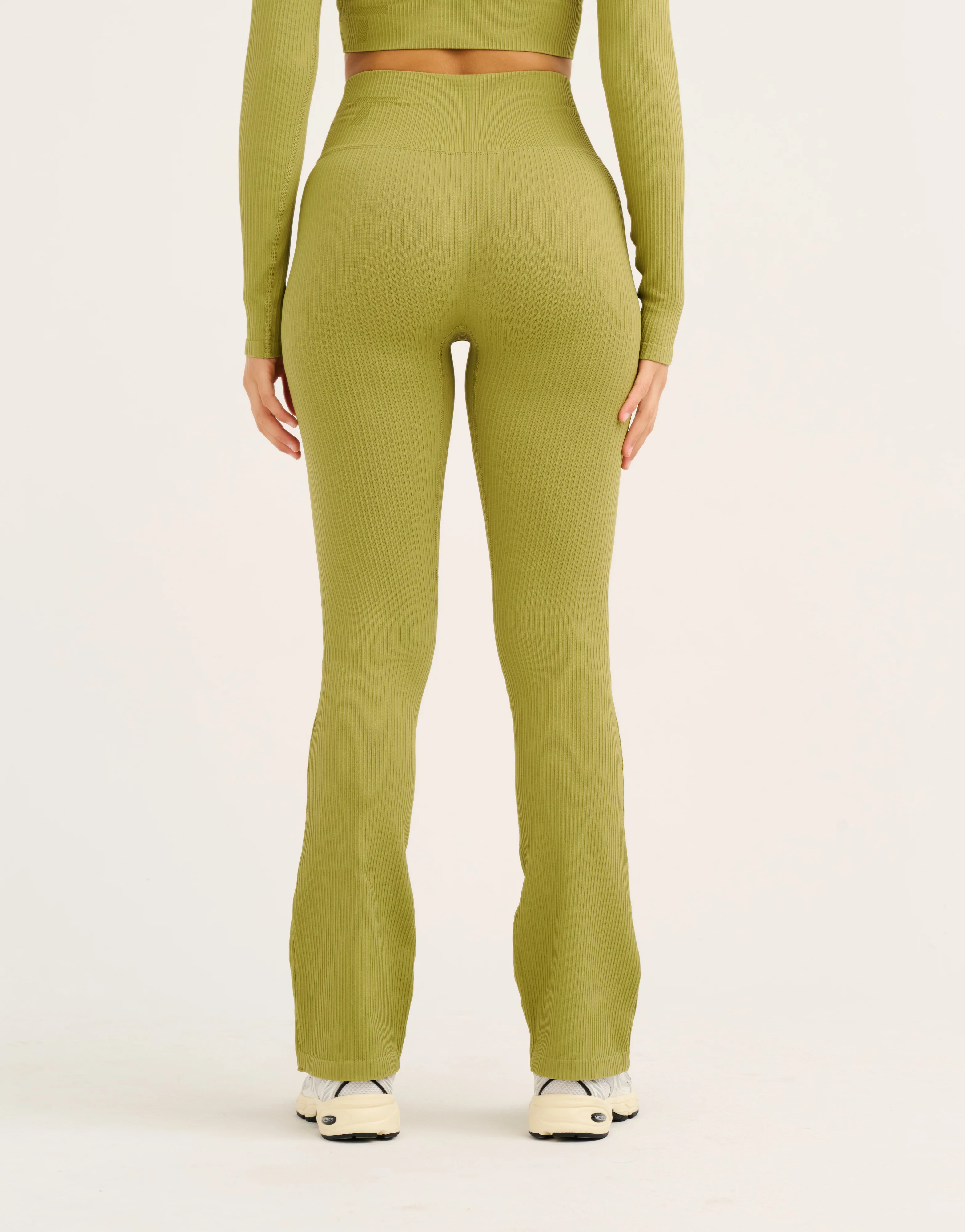 Arise Comfort Flare Leggings V2 - Olive - Image 7