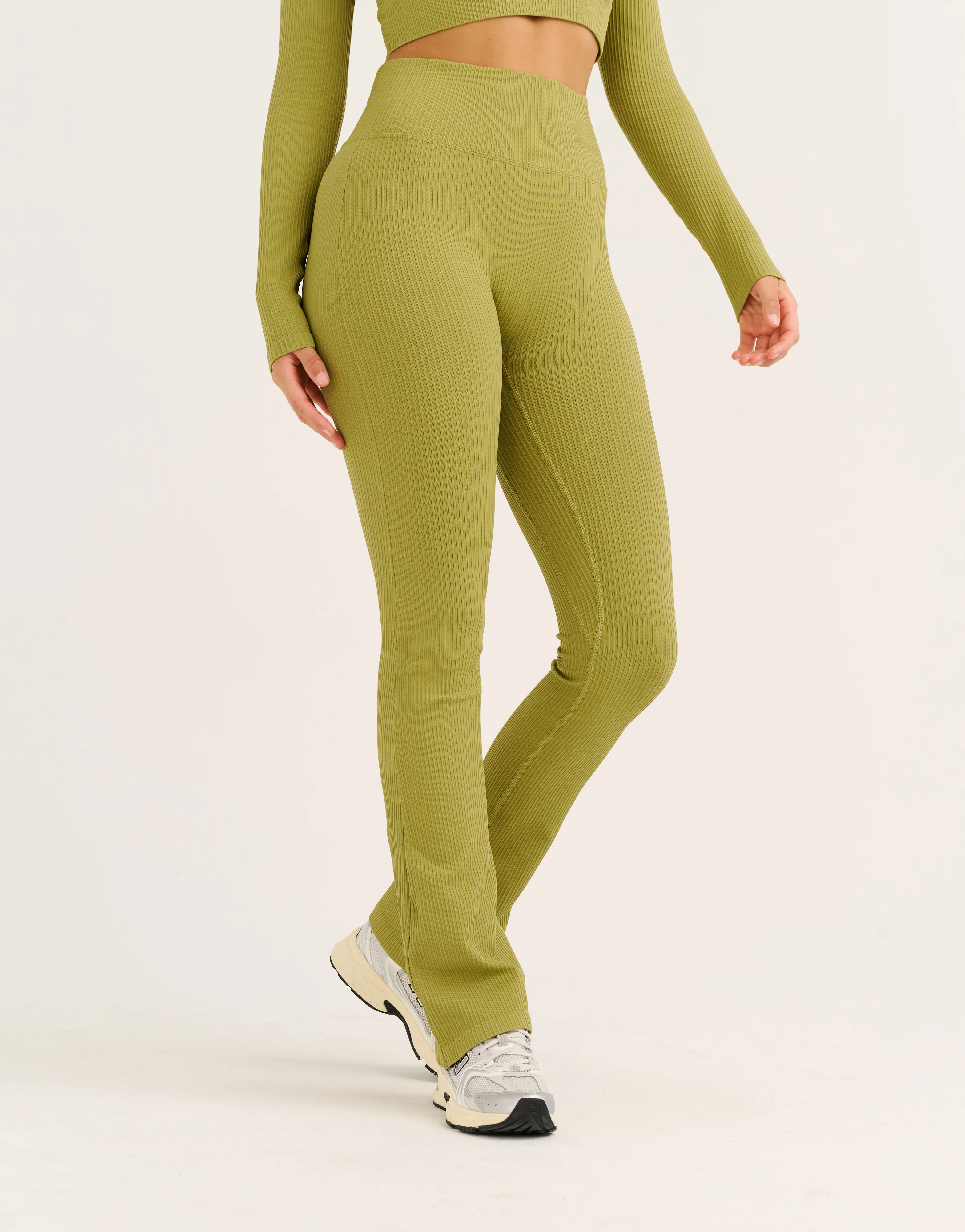 Arise Comfort Flare Leggings V2 - Olive - Image 8