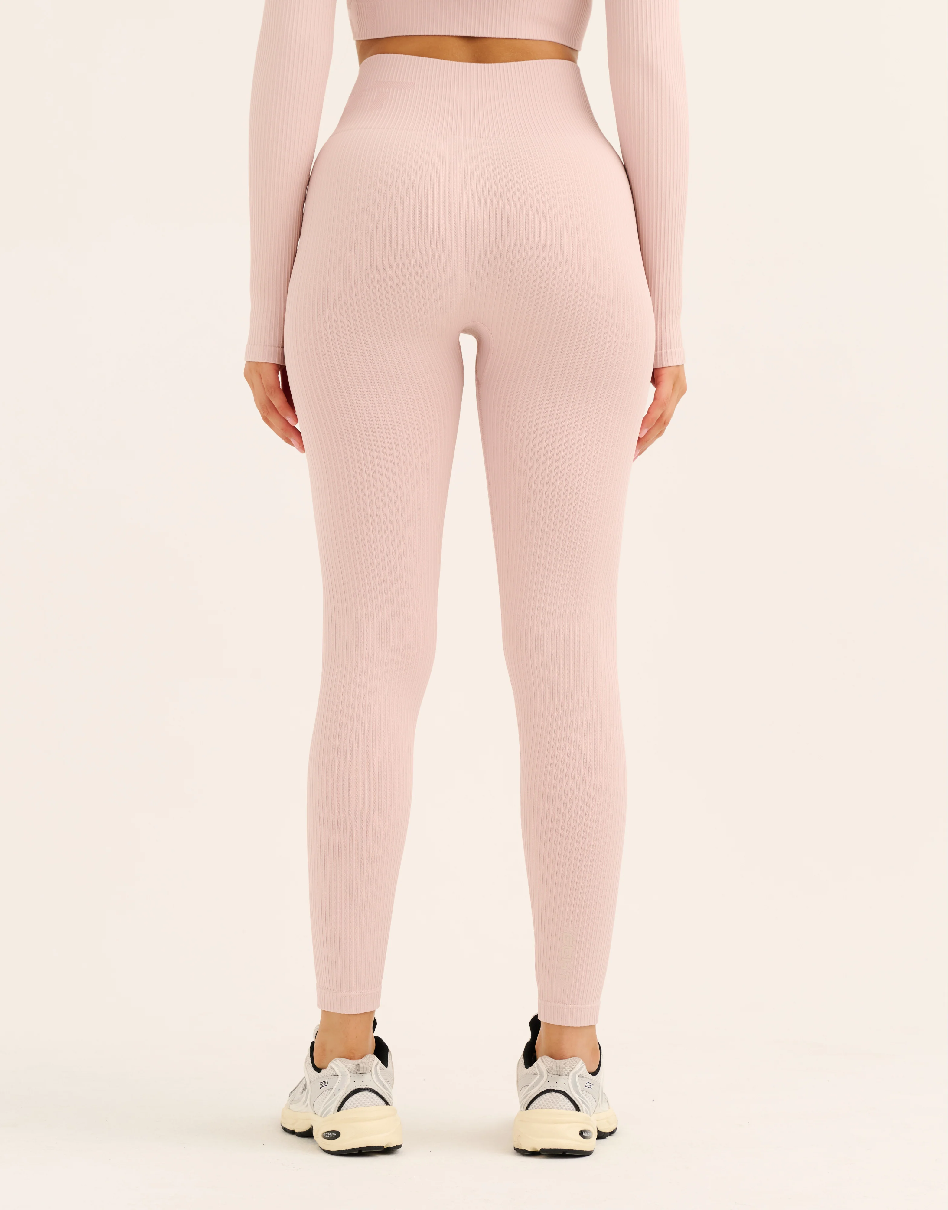 Arise Comfort Leggings V2 - Mauve - Image 9