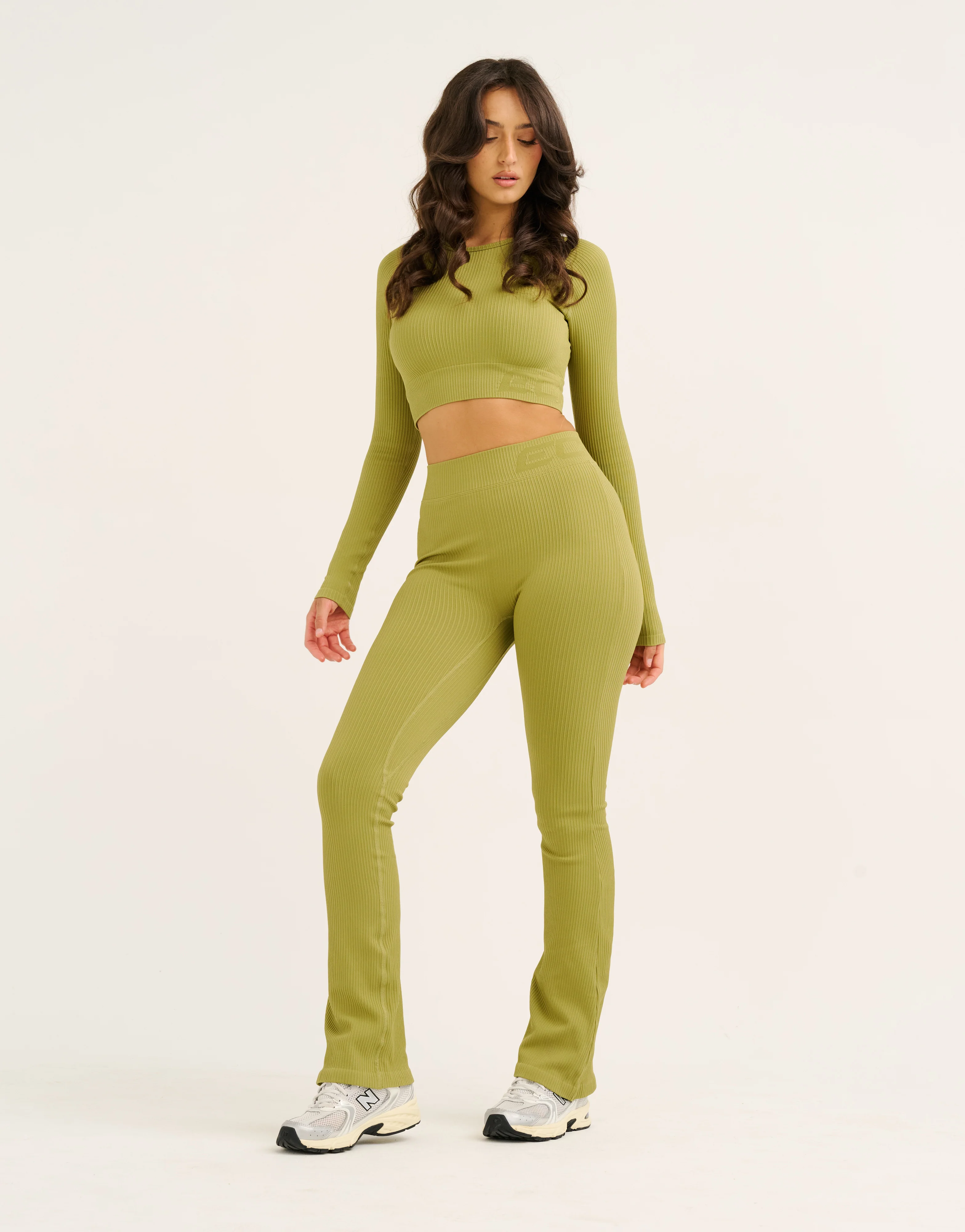 Arise Comfort Mid-Waist Flare Leggings - Olive - Image 5