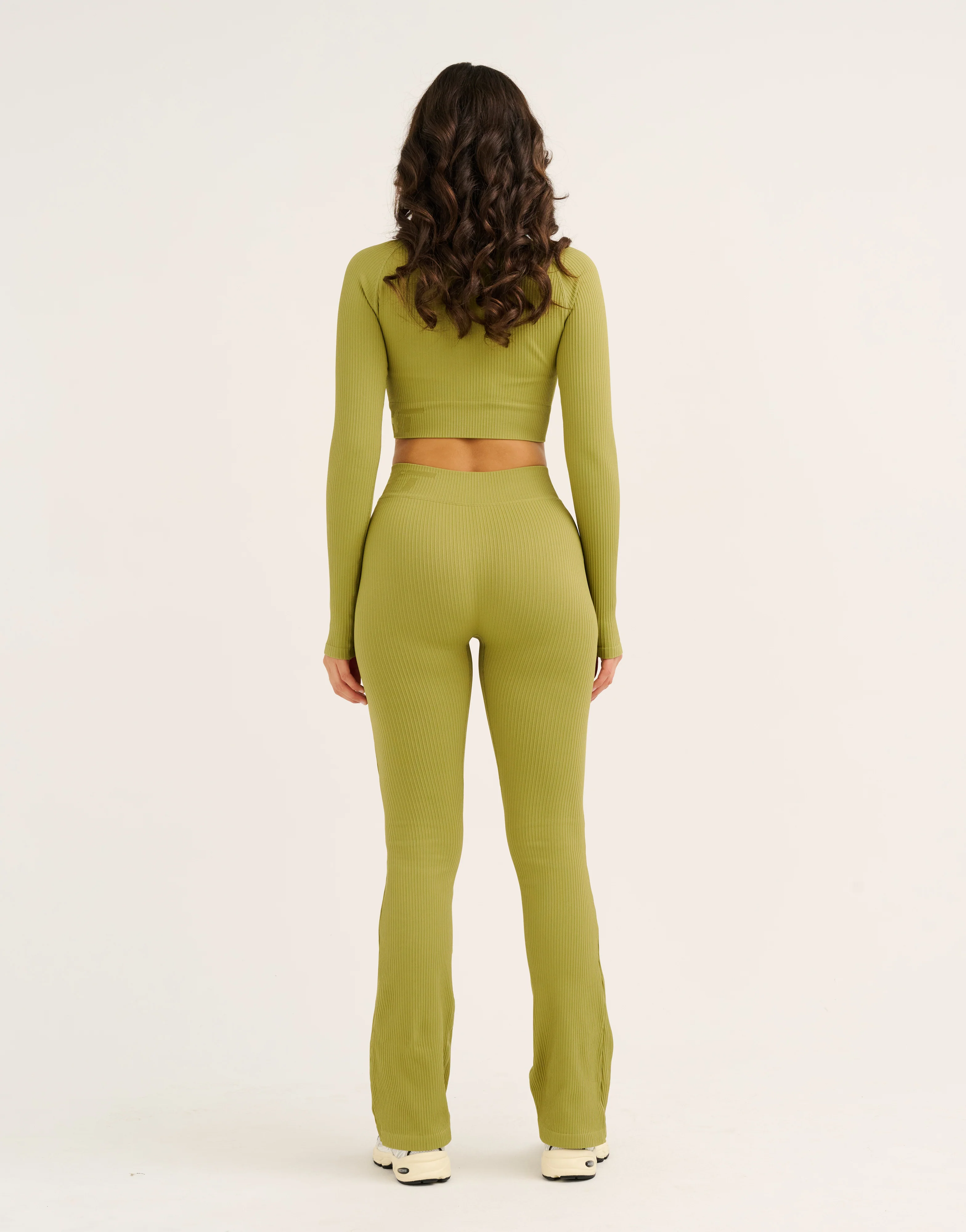 Arise Comfort Mid-Waist Flare Leggings - Olive - Image 8