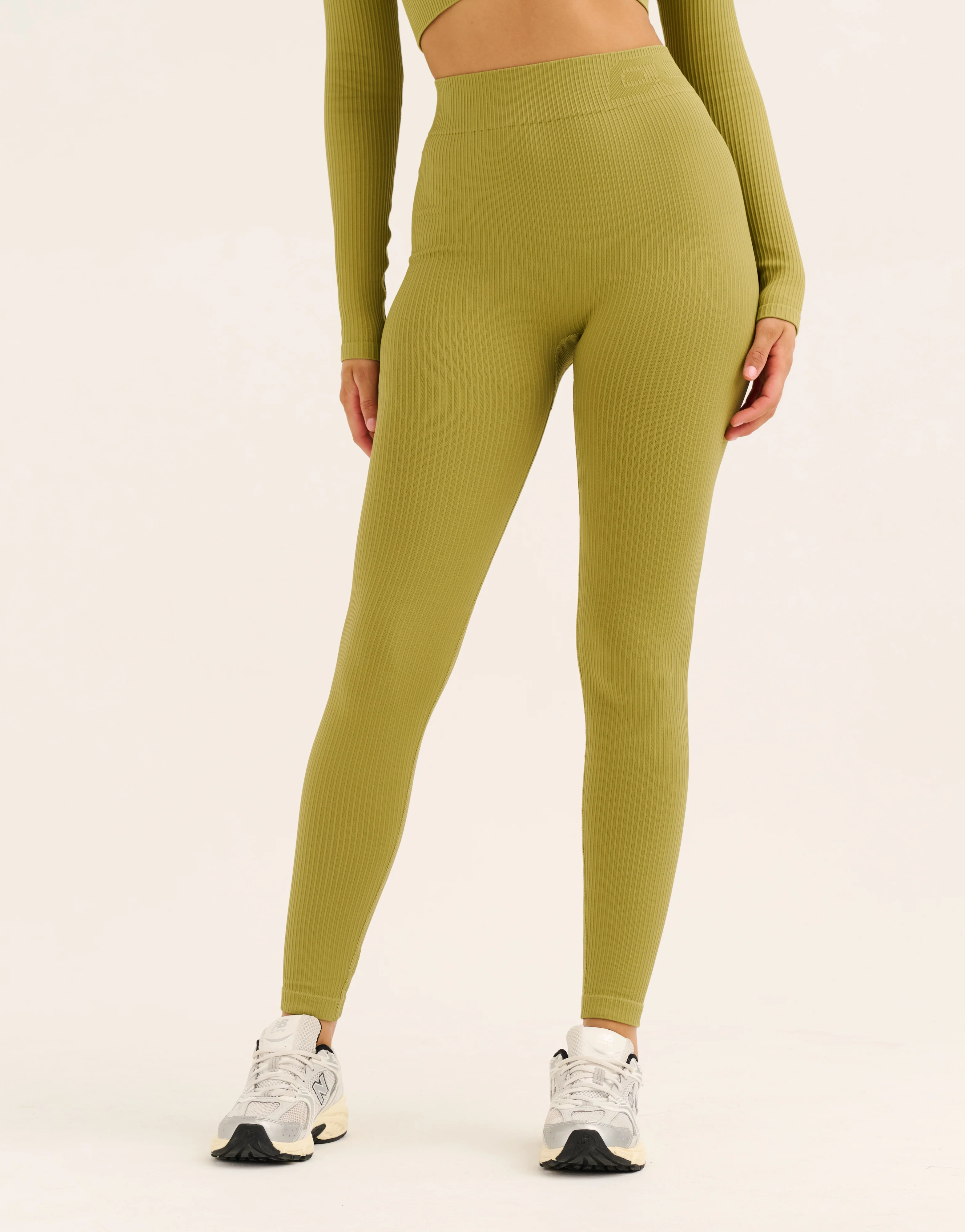 Arise Comfort Mid-Waist Leggings - Olive - Image 6