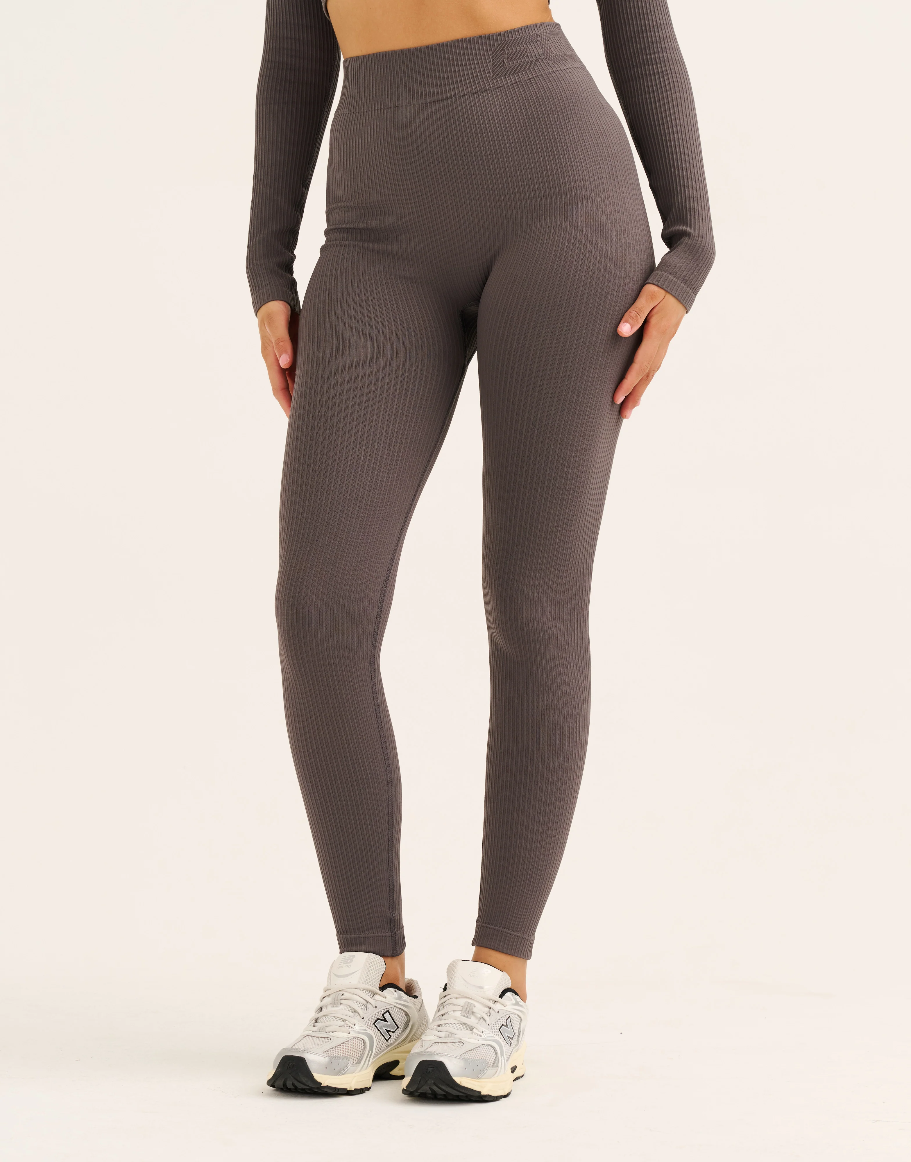 Arise Comfort Mid-Waist Leggings - Slate - Image 4