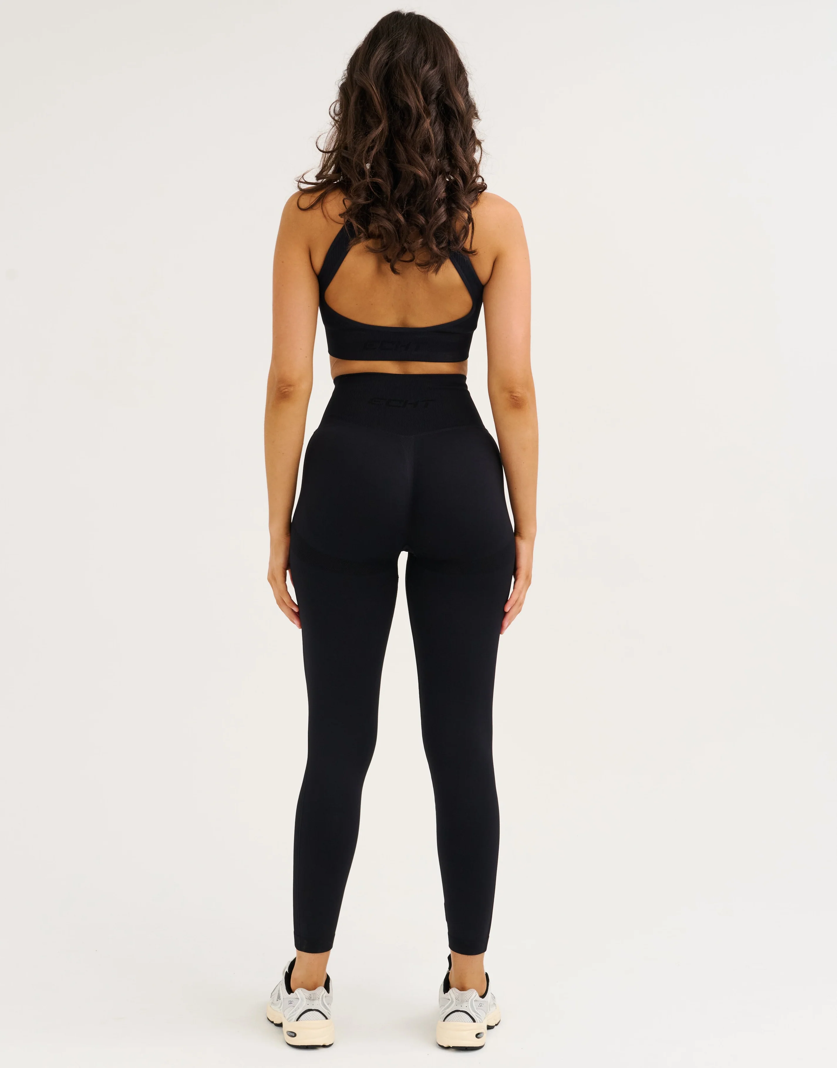 Arise Essential Leggings V2 - Stealth Black - Image 5