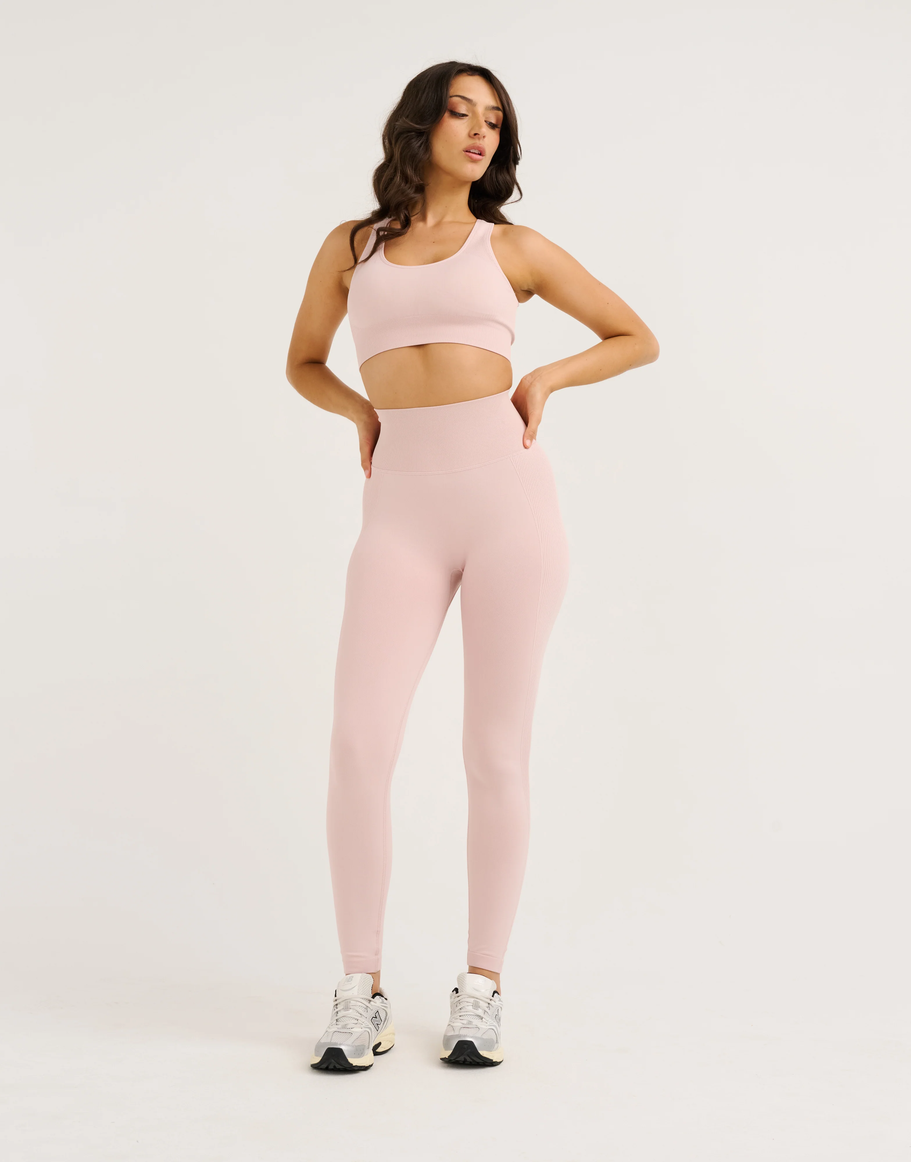 Arise Essential Leggings V2 - Mauve - Image 3