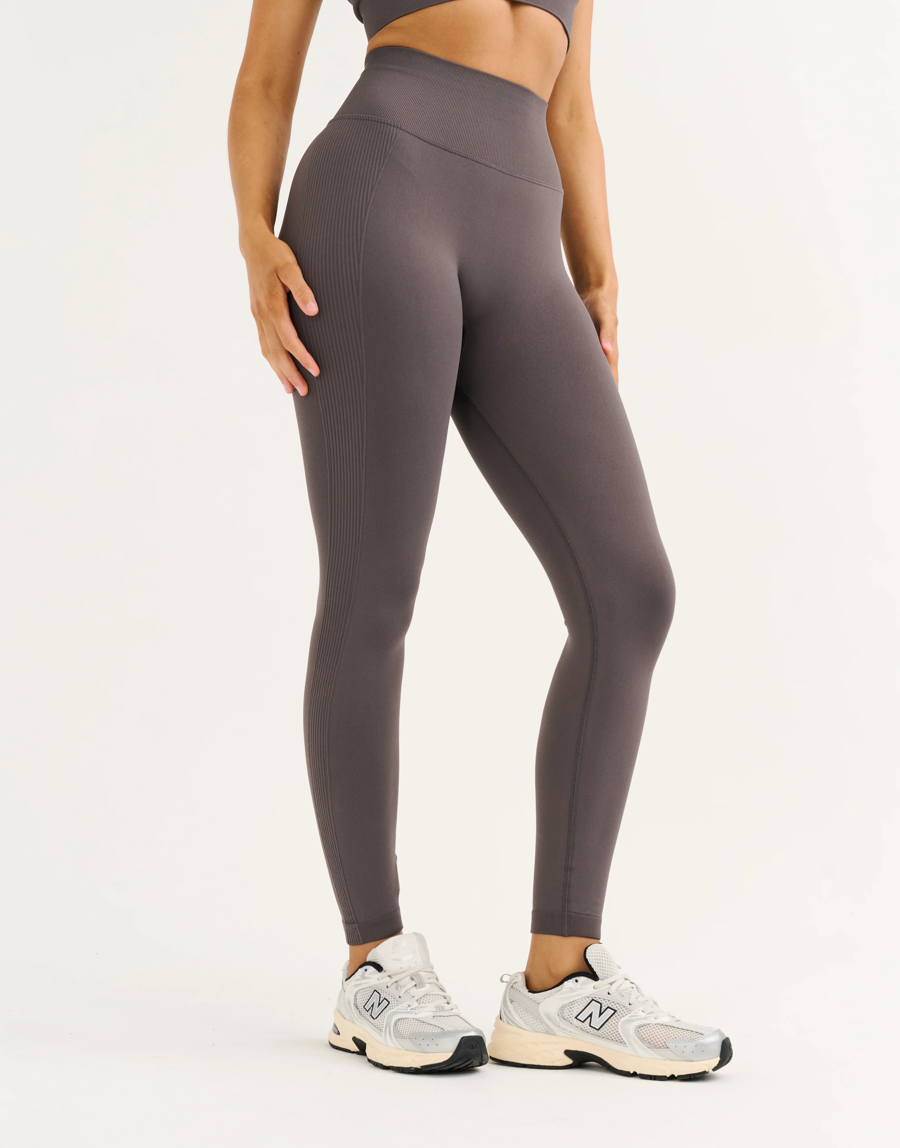 Arise Essential Leggings V2 - Slate Grey - Image 6