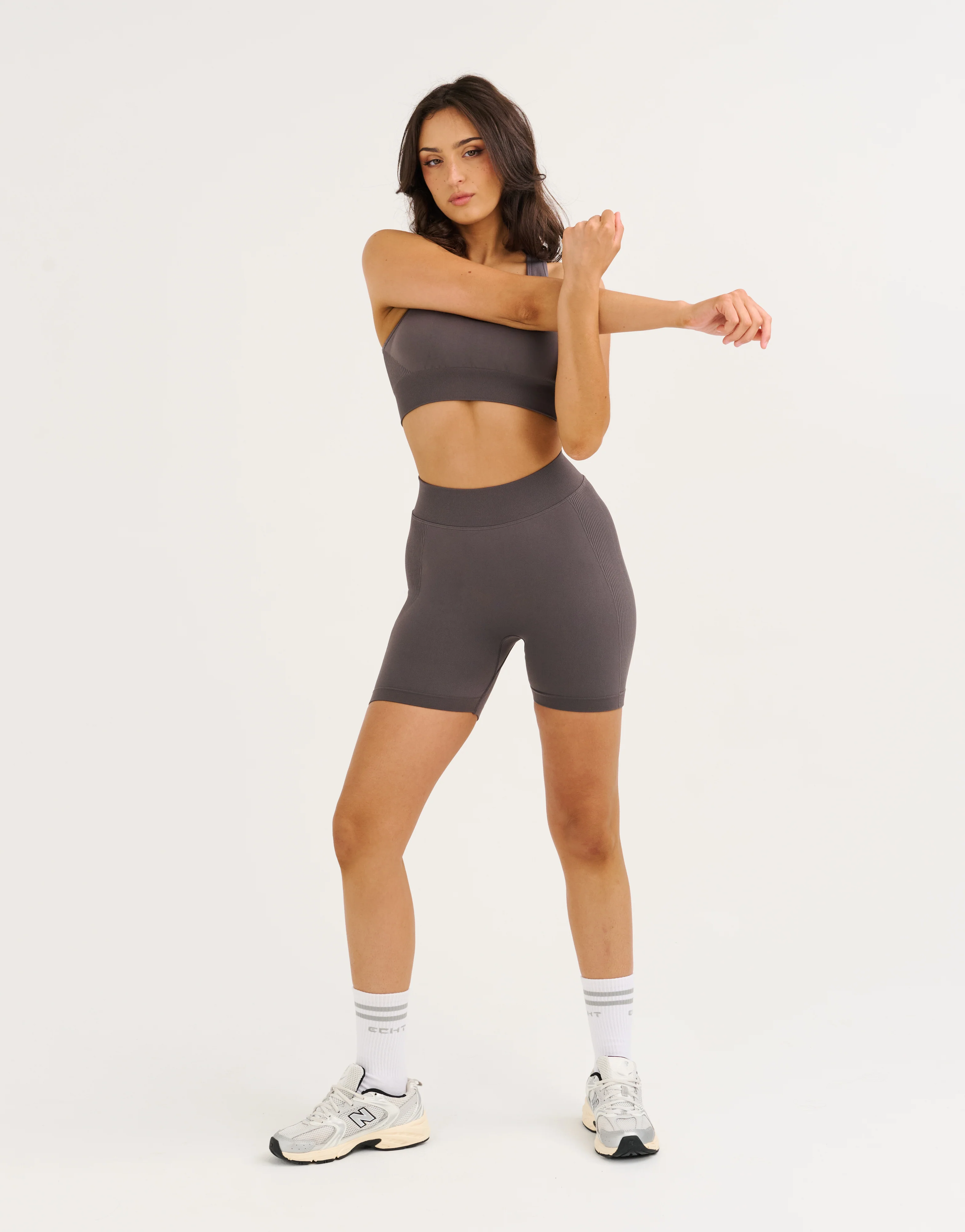 Arise Essential Mid-Waist Shorts V2 - Slate Grey - Image 7