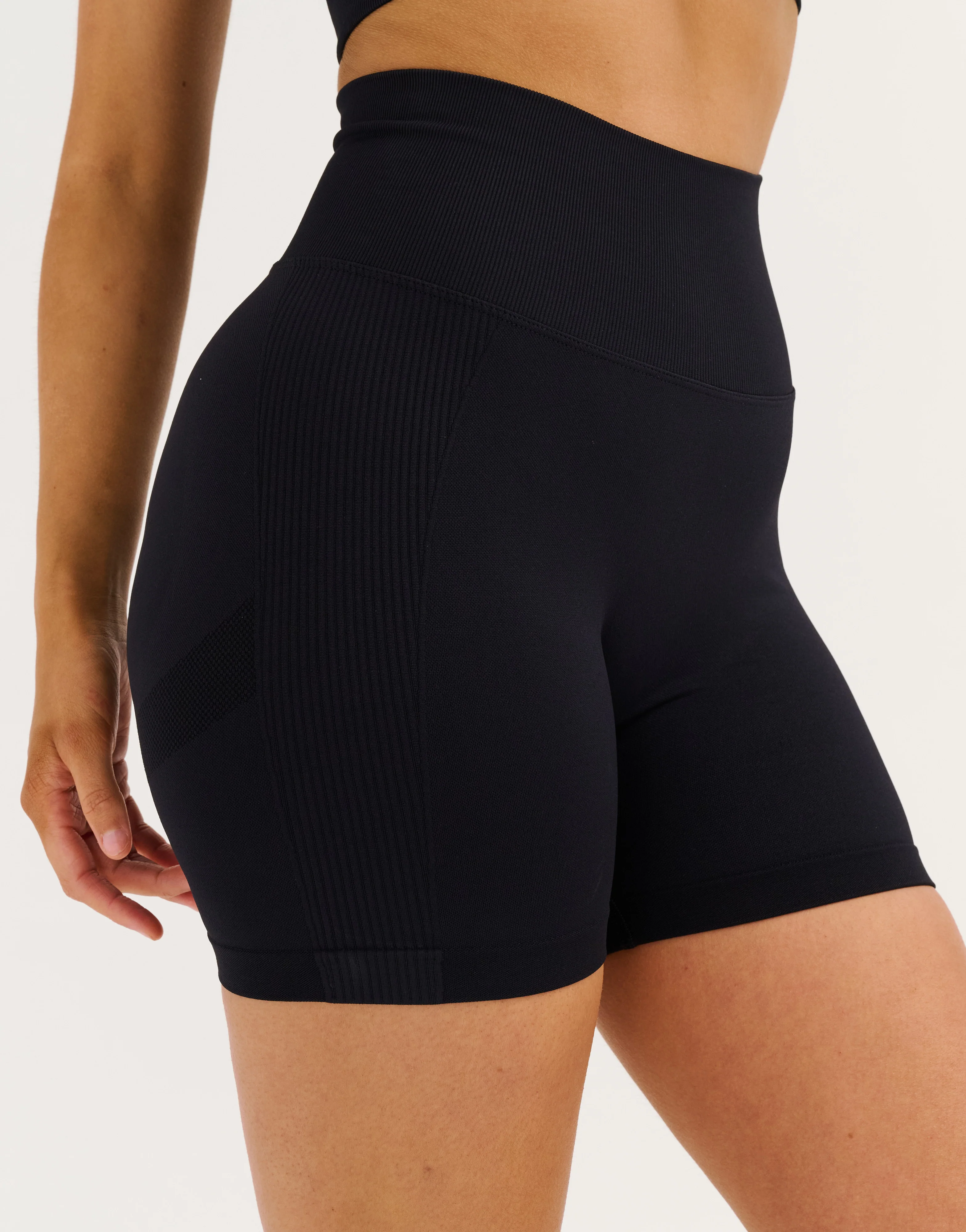 Arise Essential Shorts V2 - Stealth Black - Image 8