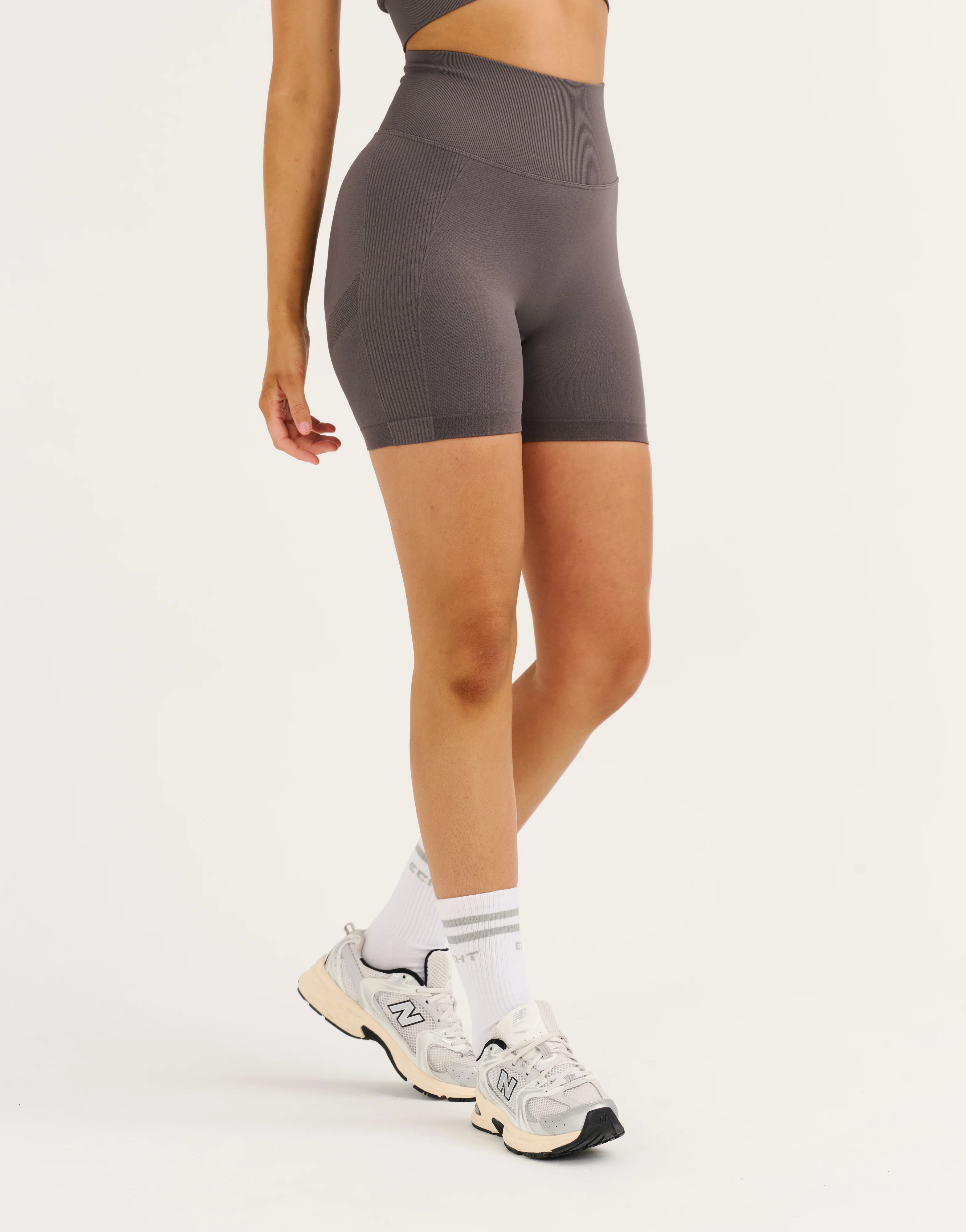 Arise Essential Shorts V2 - Slate Grey - Image 11