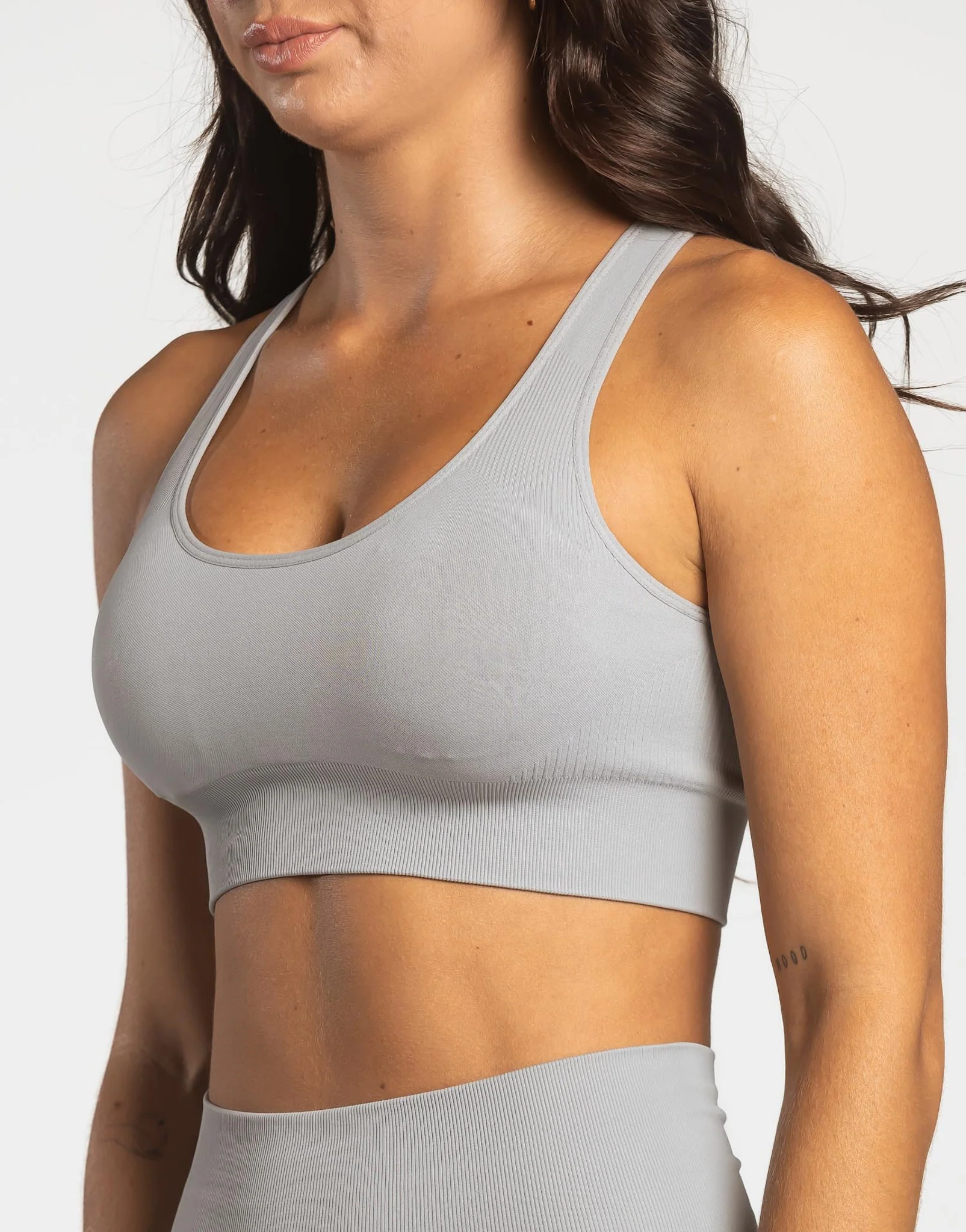 Arise Seamless Essential Sports Bra - Grey - Image 7