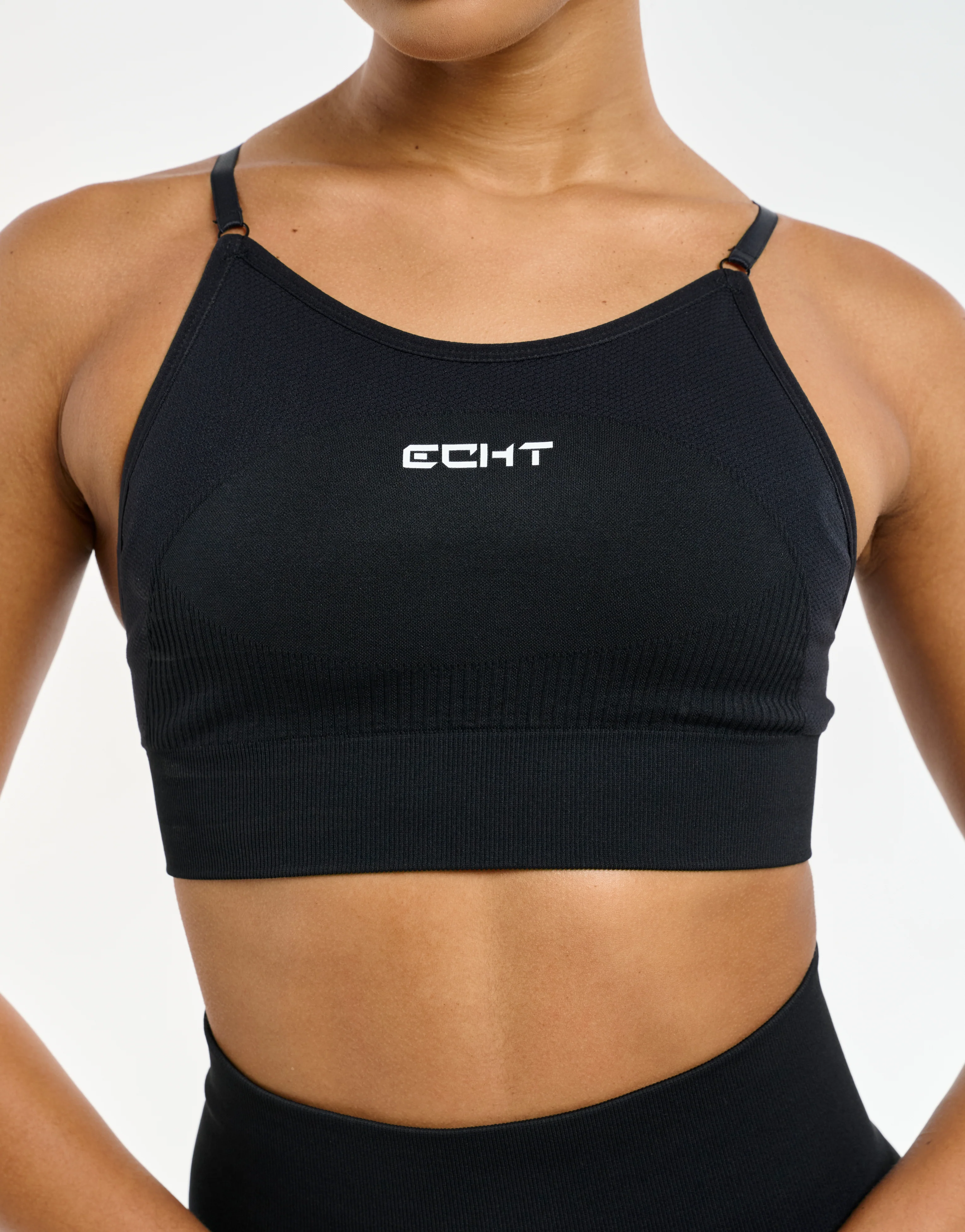 Arise Key Seamless Sportsbra - Black - Image 8