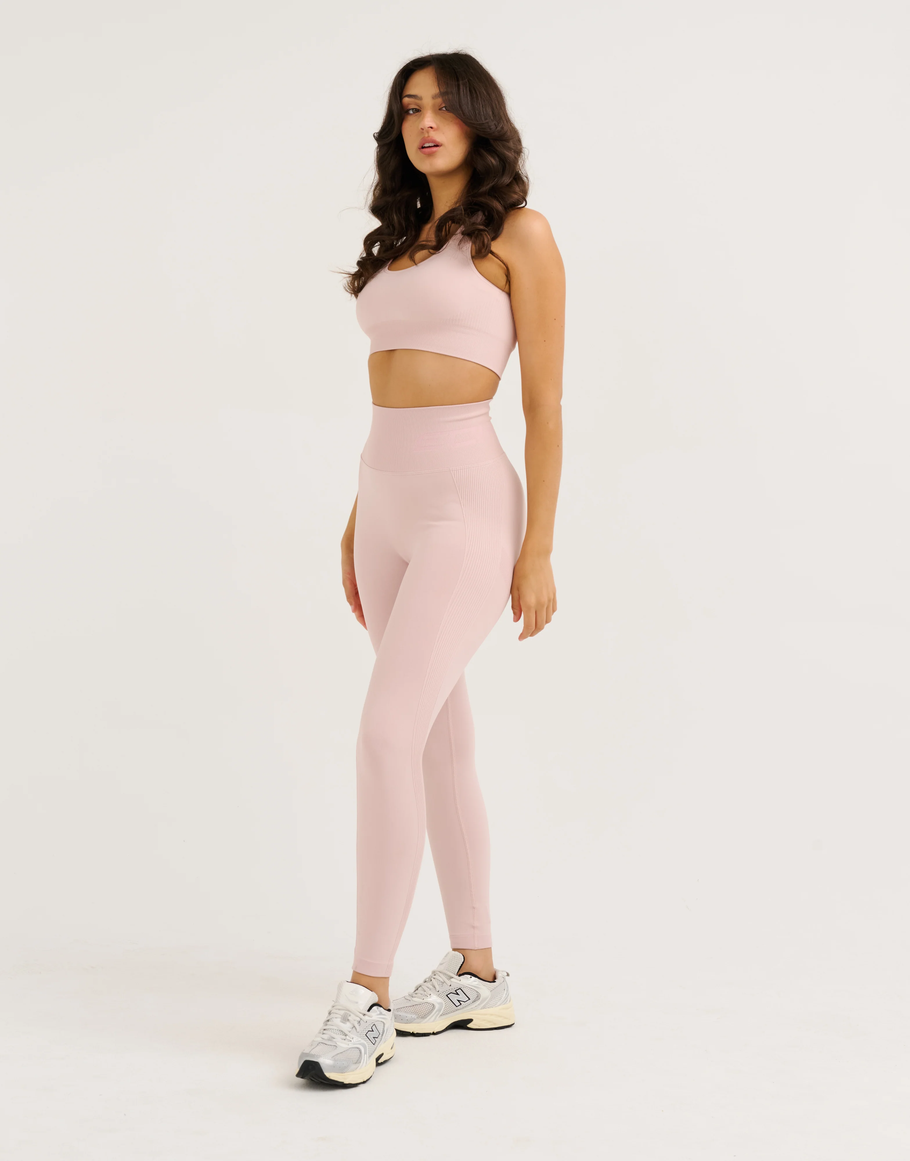 Arise Scrunch Leggings V2 - Mauve - Image 11