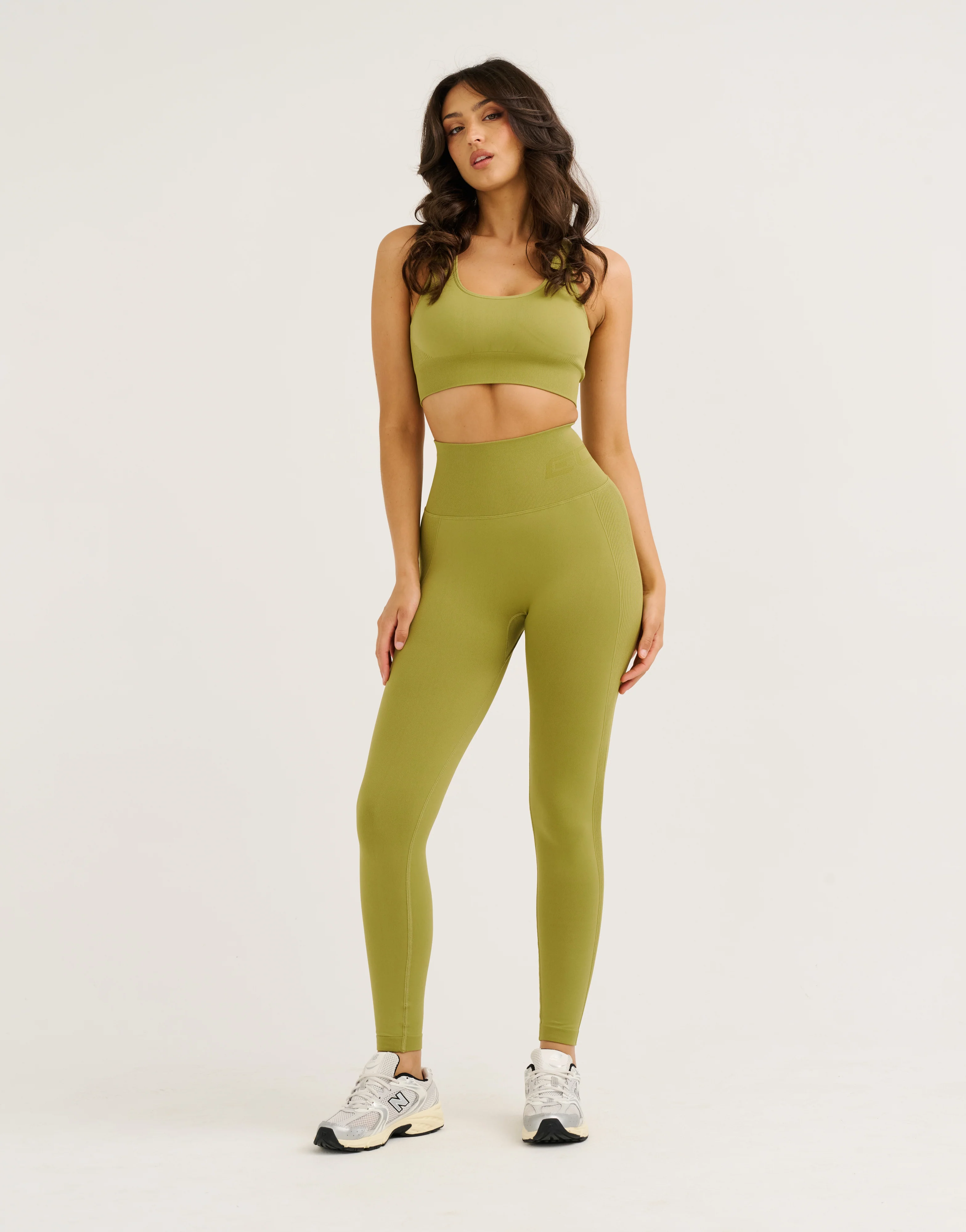 Arise Scrunch Leggings V2 - Olive - Image 5