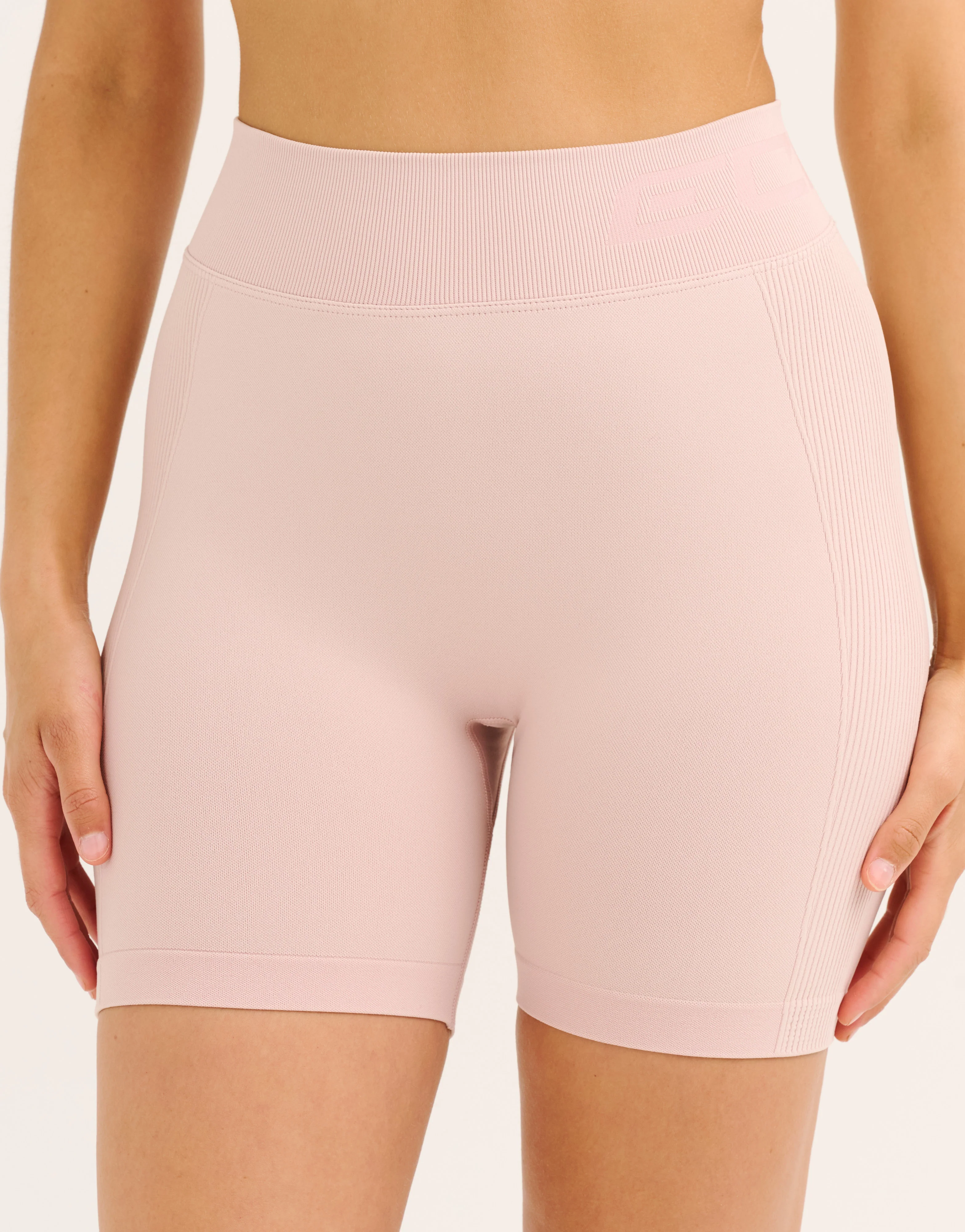 Arise Scrunch Mid-Waist Shorts - Mauve - Image 9