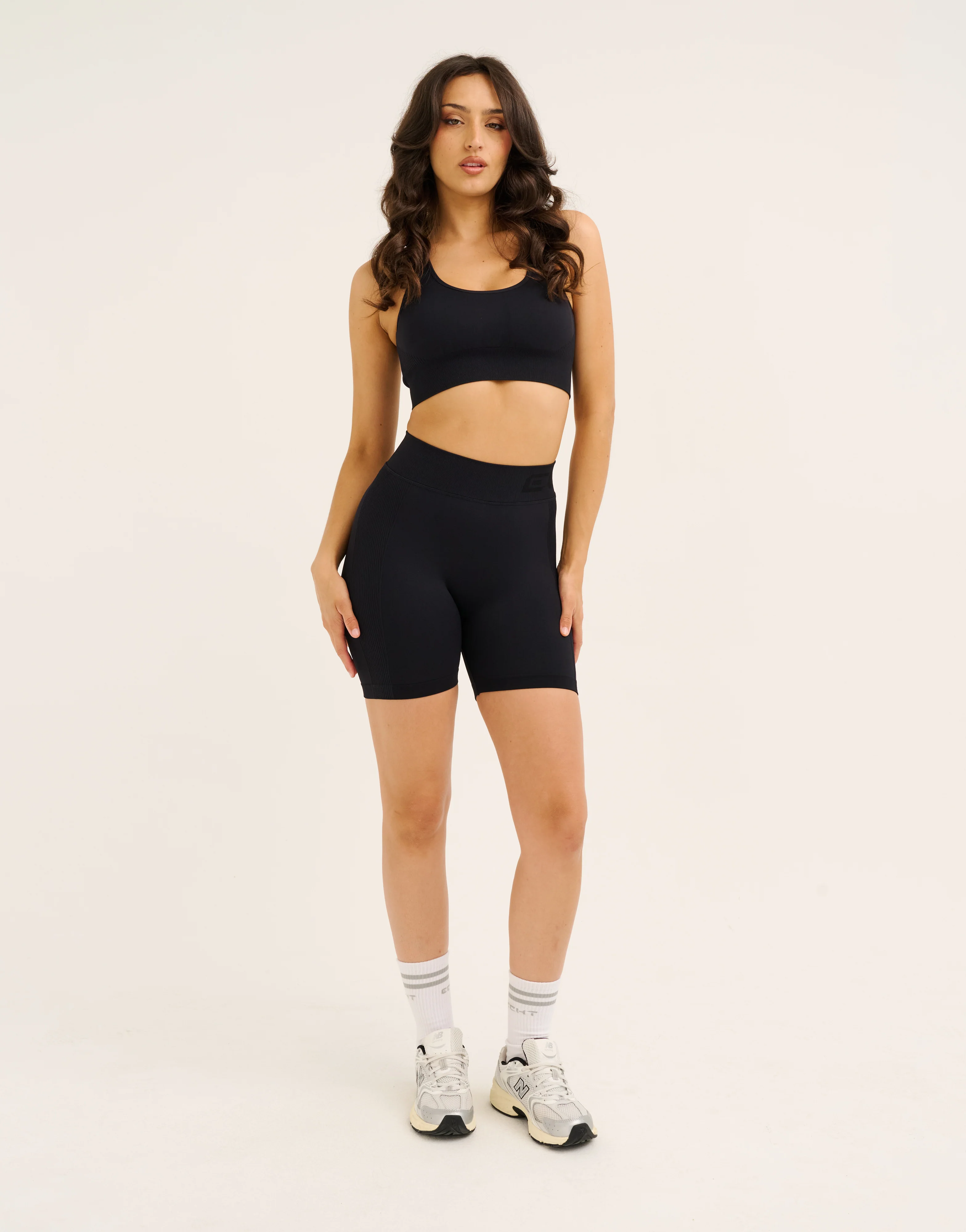 Arise Scrunch Mid-Waist Shorts - Stealth Black - Image 3