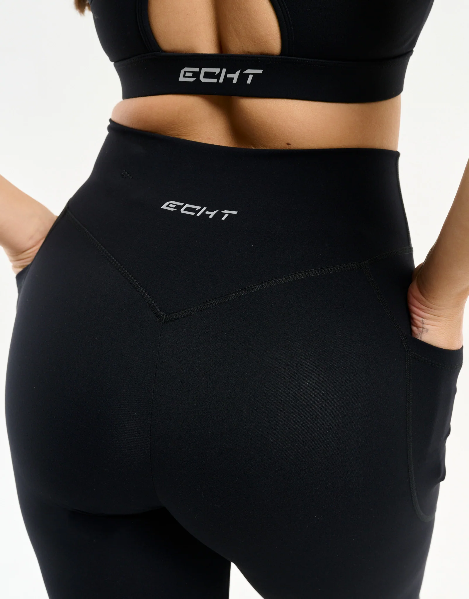 Ascend Pocket Leggings 23" - Black - Image 8