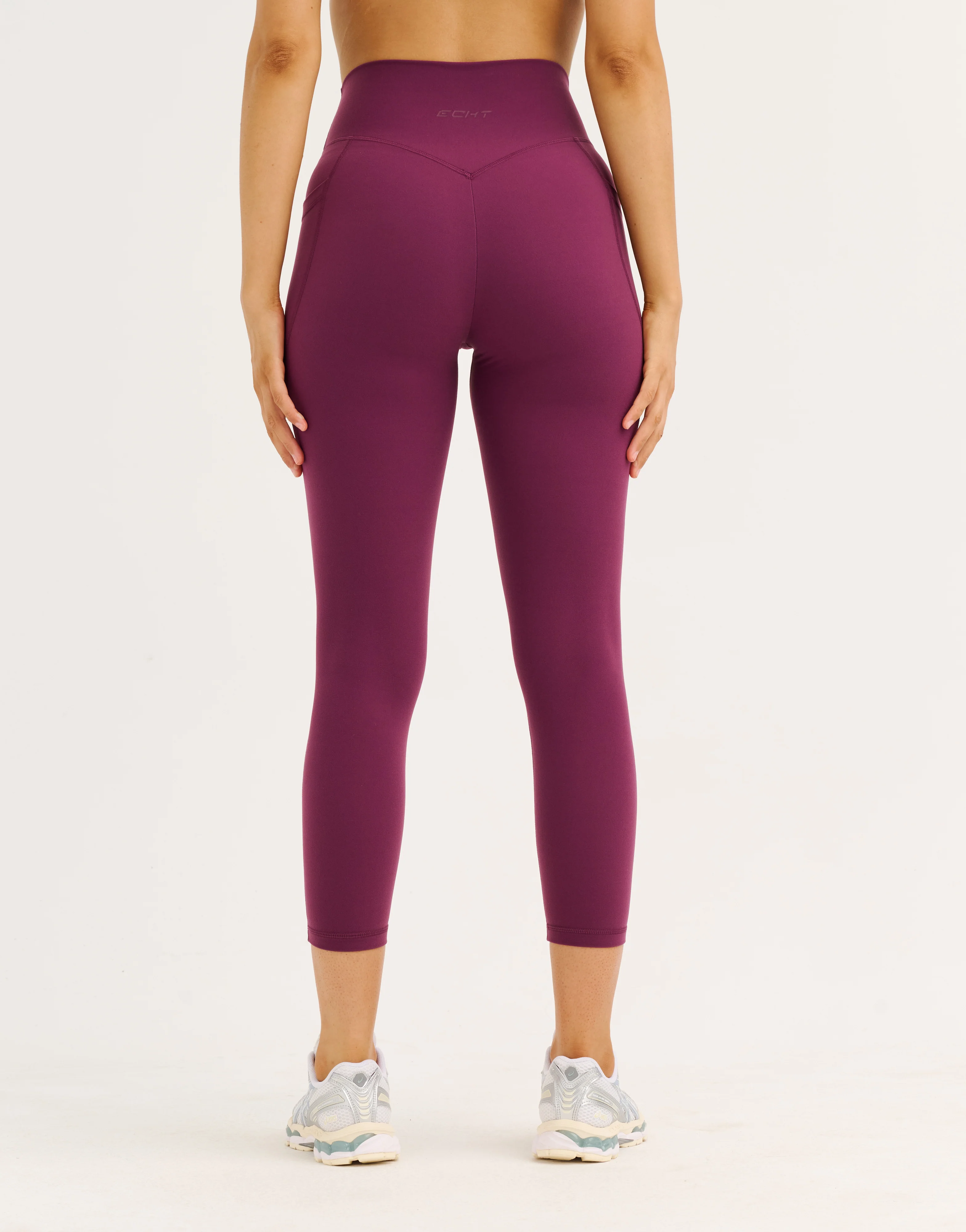 Ascend Pocket Leggings 23" - Blackberry - Image 9