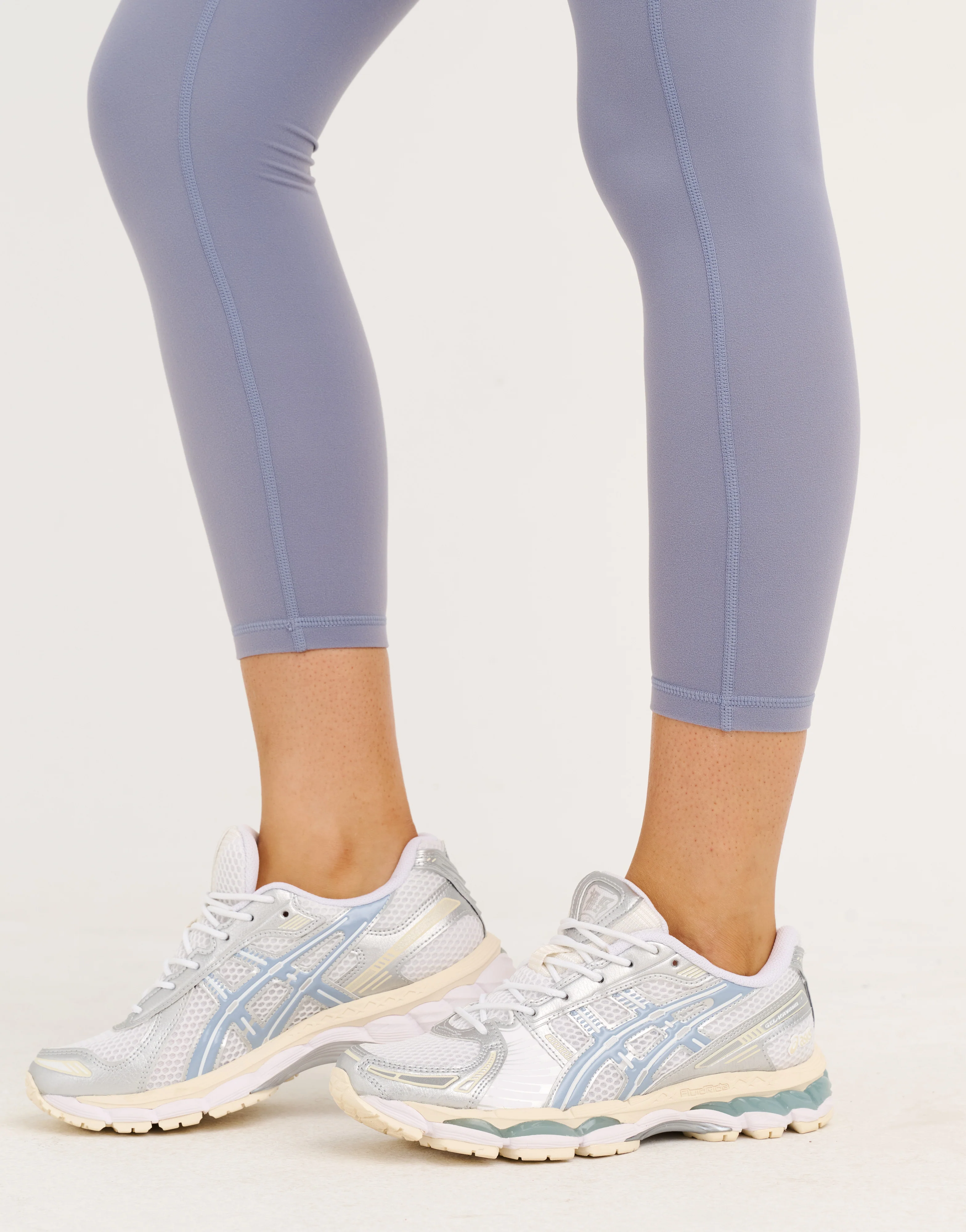 Ascend Pocket Leggings 23" - Washed Blue - Image 12