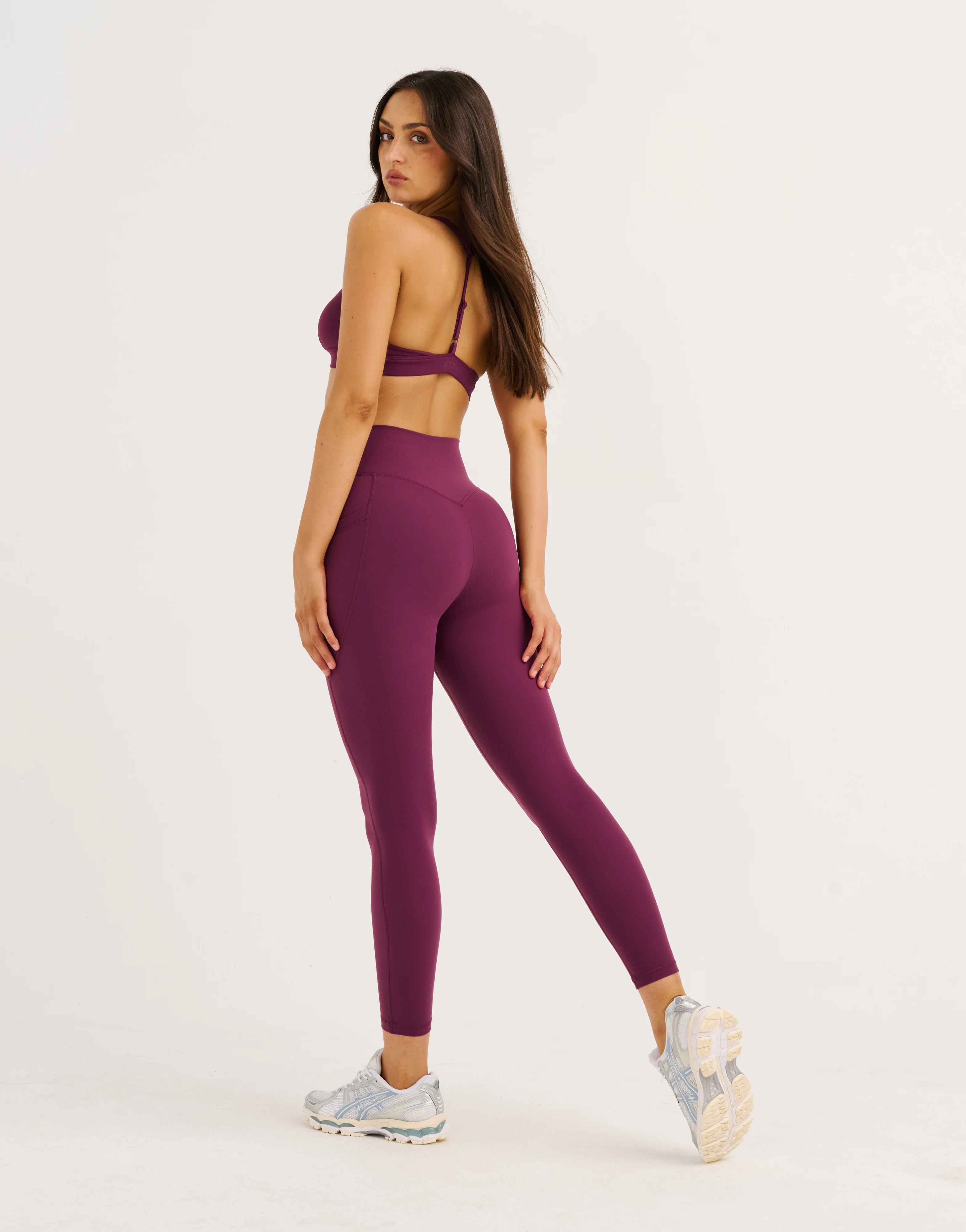 Ascend Pocket Leggings 25" - Blackberry - Image 8