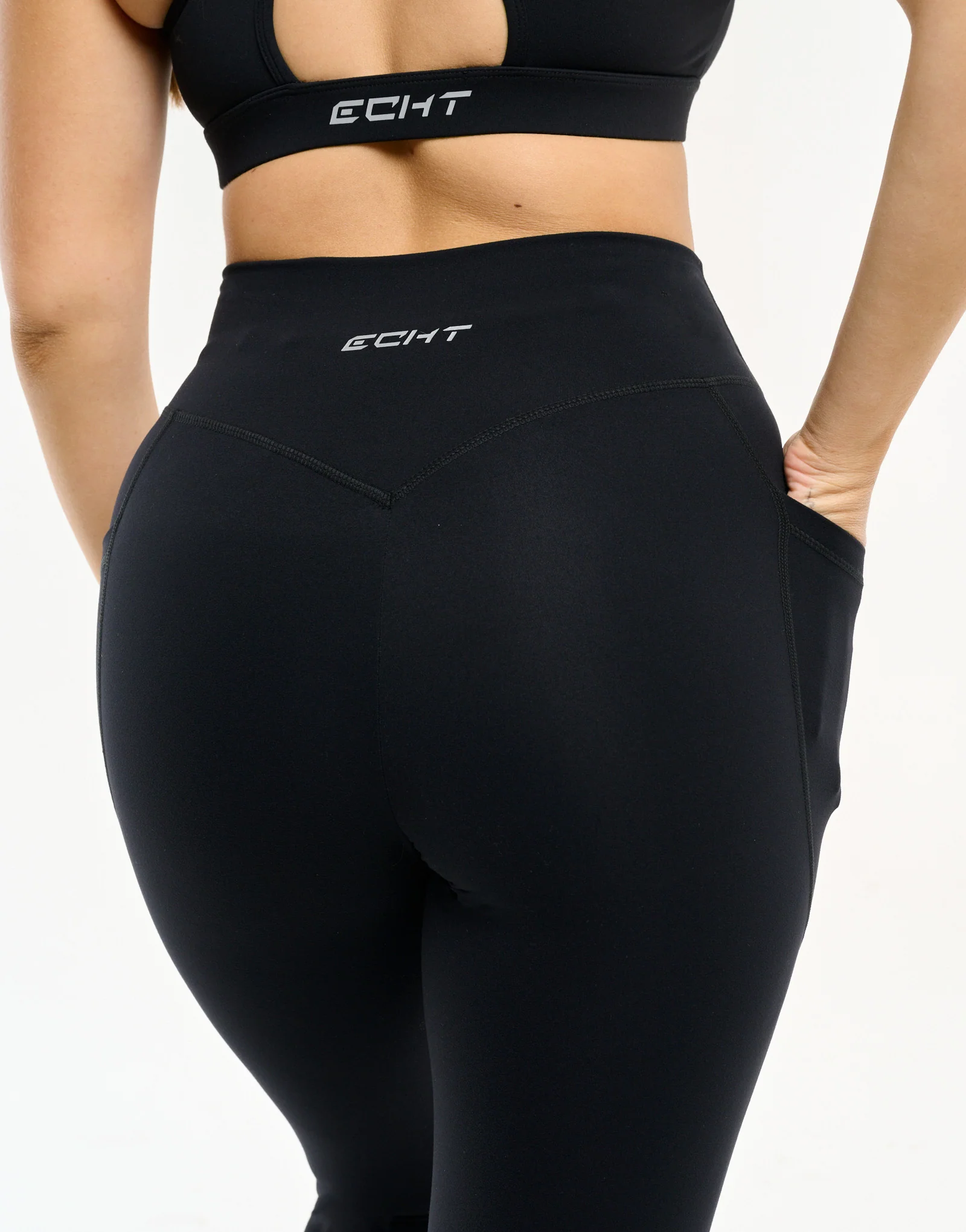 Ascend Pocket Leggings 28" - Black - Image 5