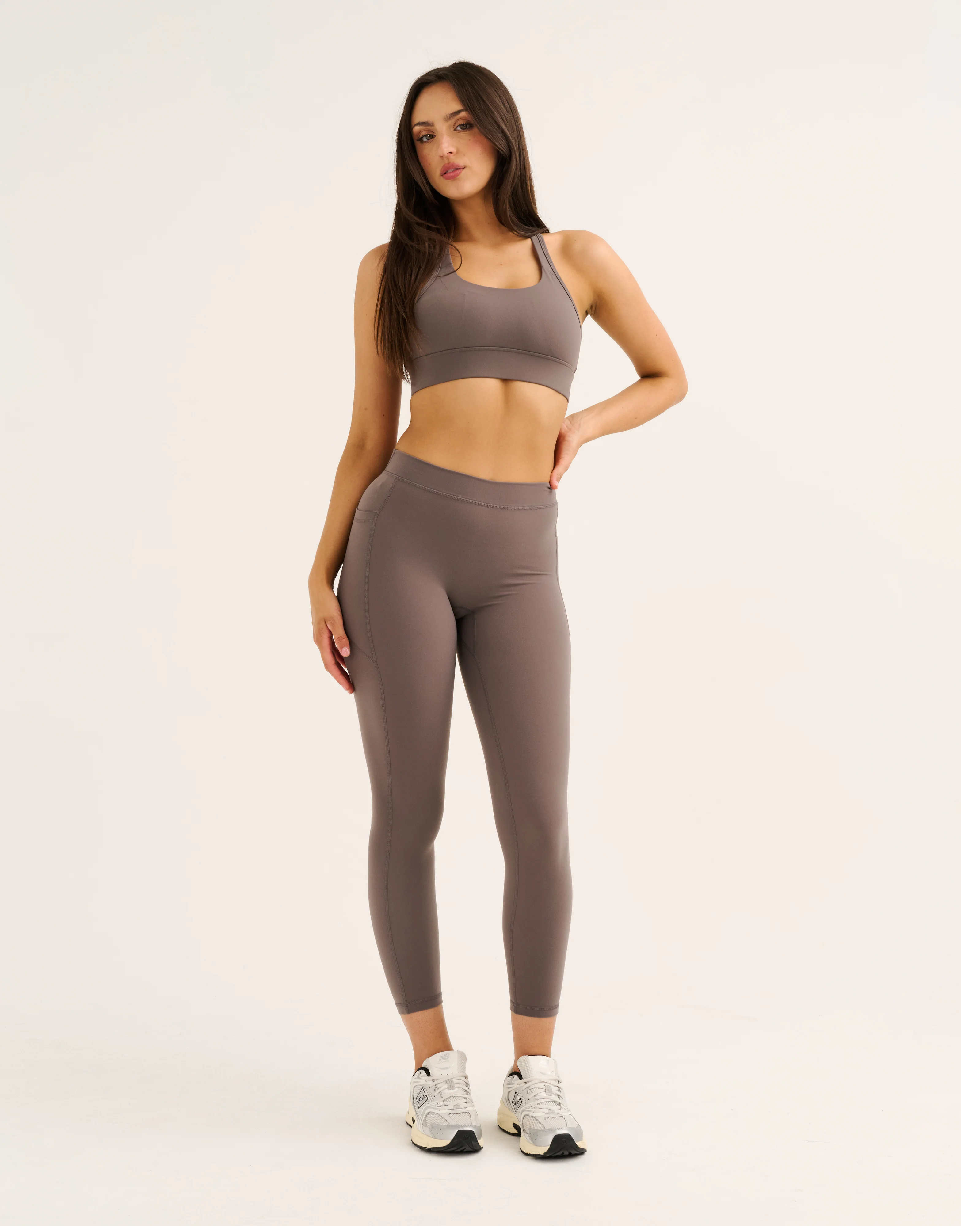 Ascend Pocket Mid-Waist Leggings 23" - Slate Grey - Image 6