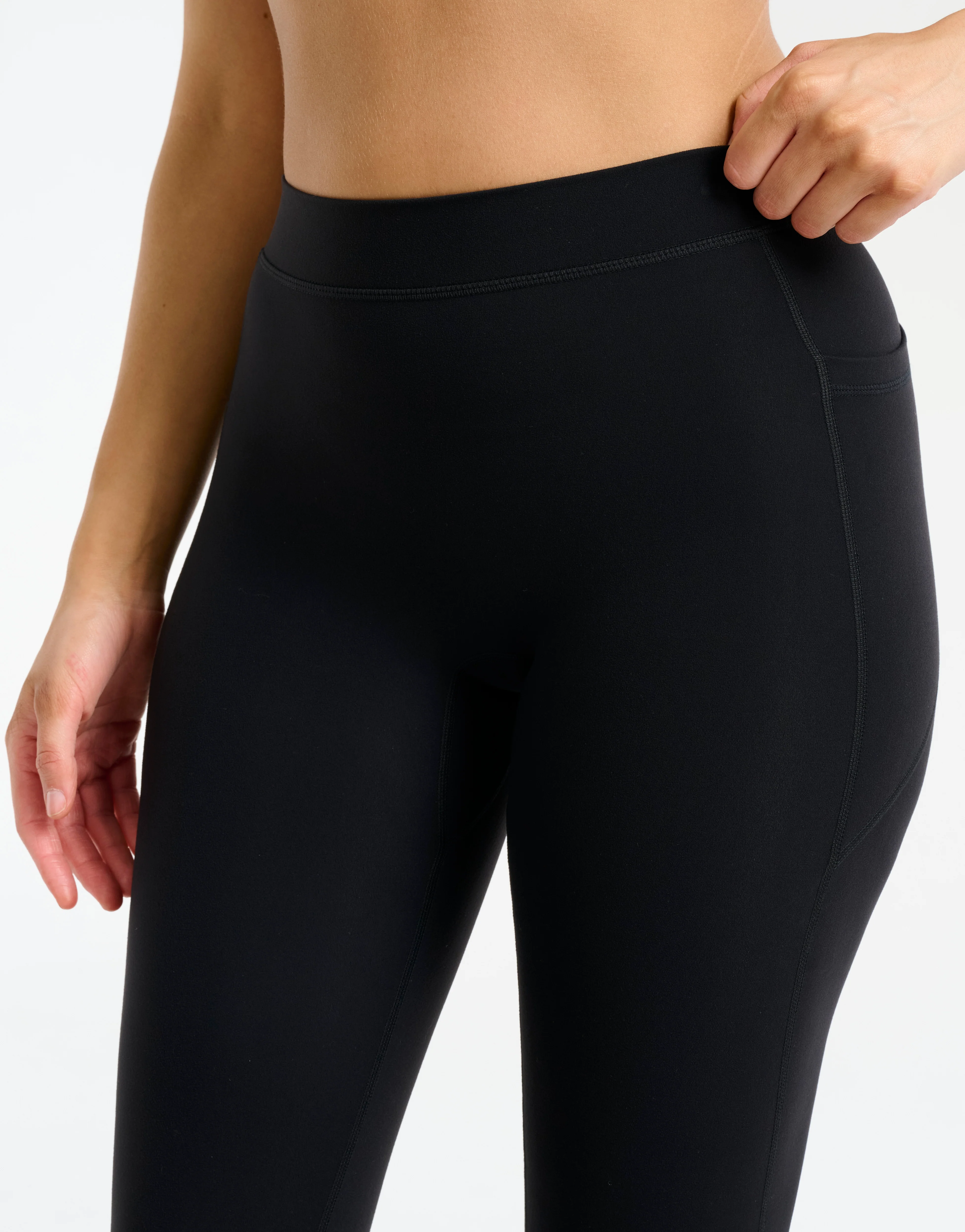 Ascend Pocket Mid-Waist Leggings 25" - Black - Image 14