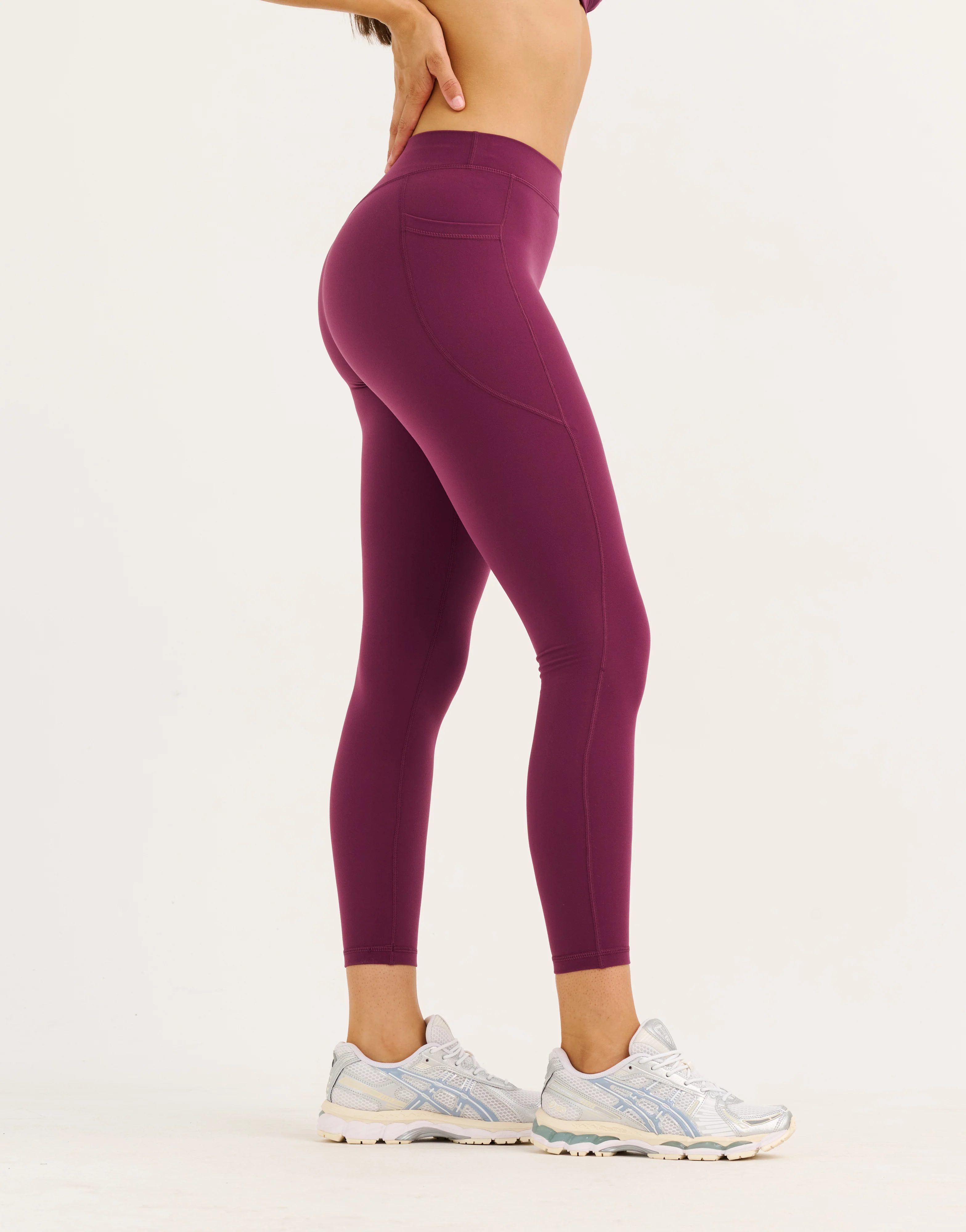 Ascend Pocket Mid-Waist Leggings 25" - Blackberry - Image 3