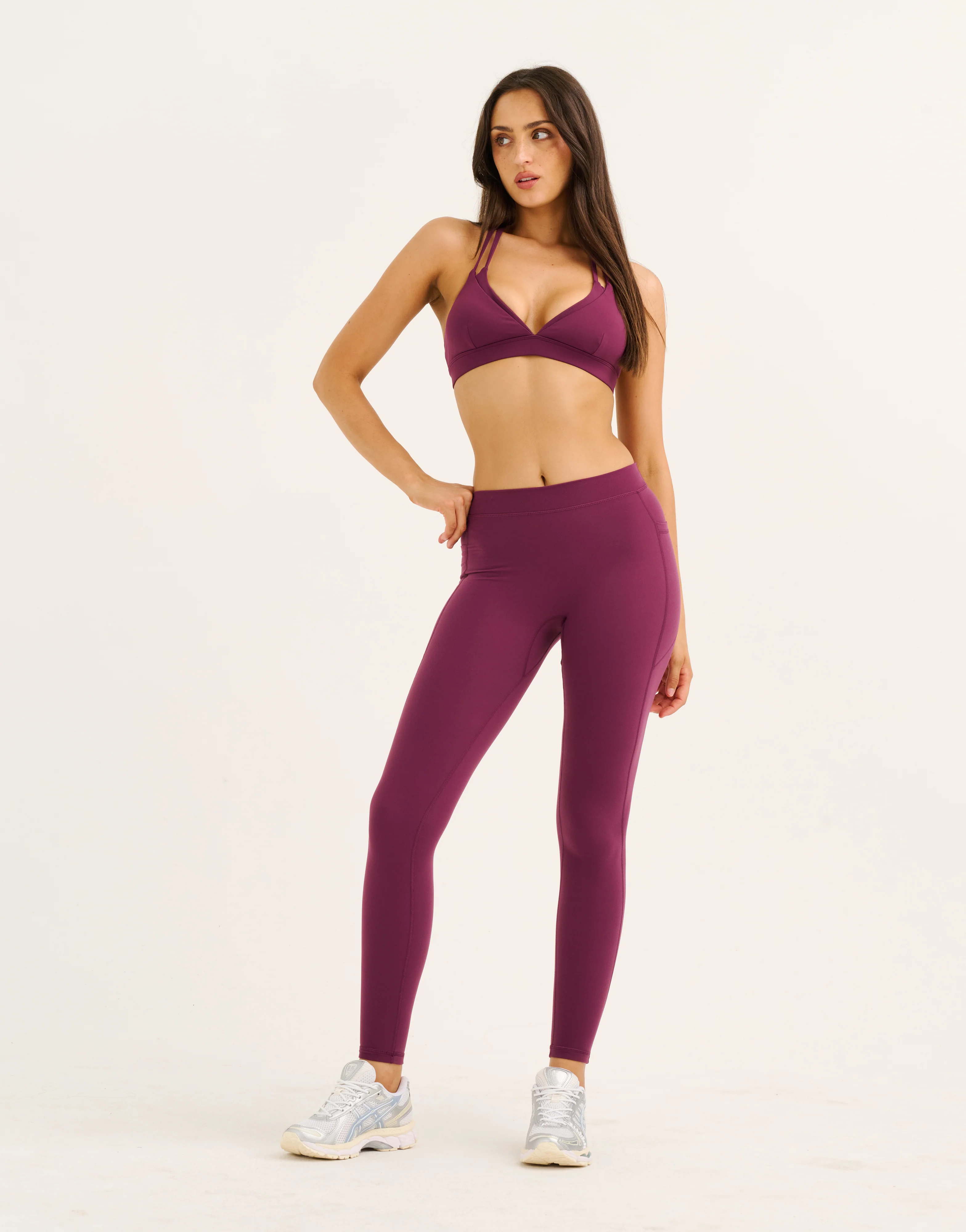 Ascend Pocket Mid-Waist Leggings 28" - Blackberry - Image 5