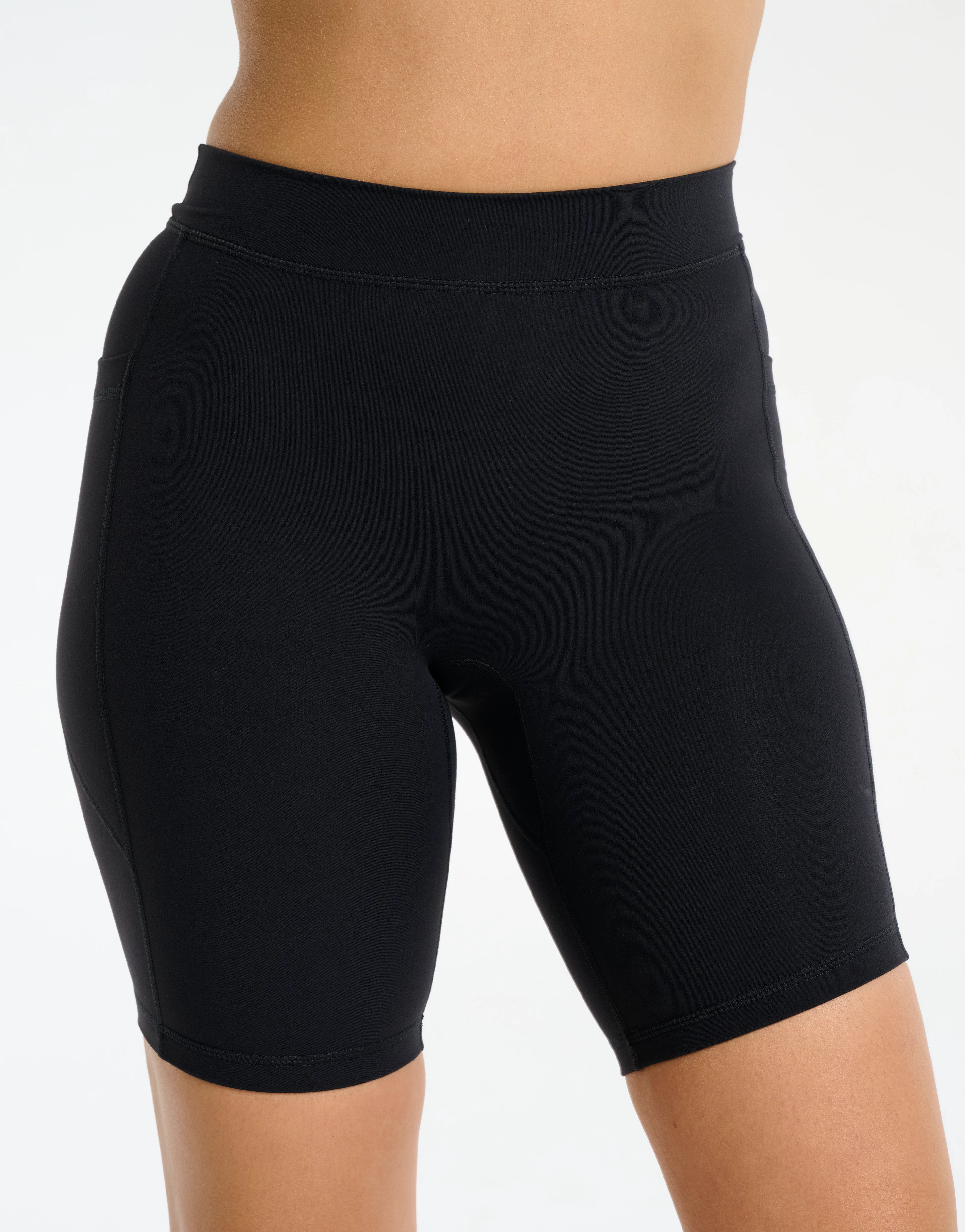 Ascend Pocket Mid-Waist Shorts 8" - Black - Image 5