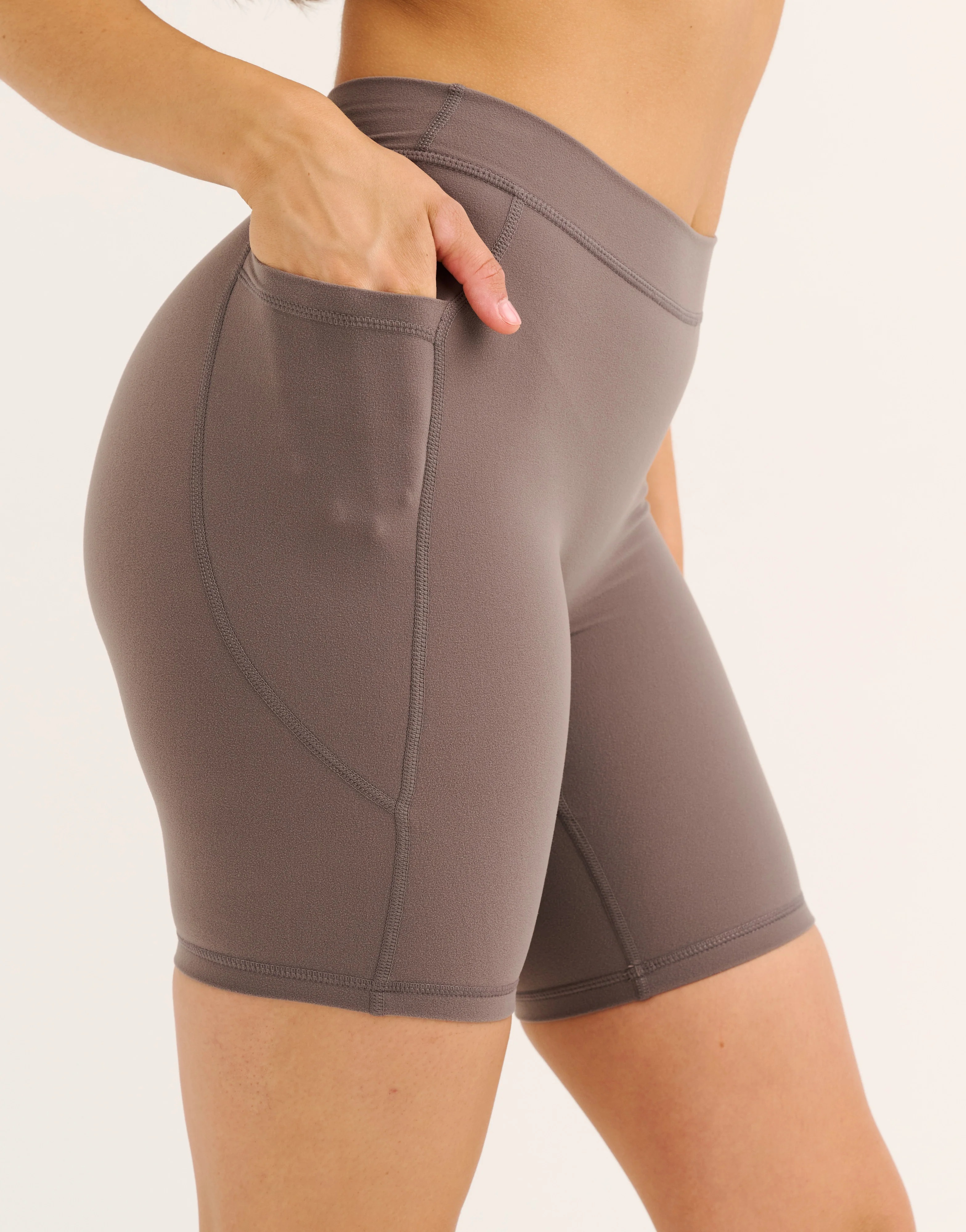 Ascend Pocket Mid-Waist Shorts 8" - Slate Grey - Image 4