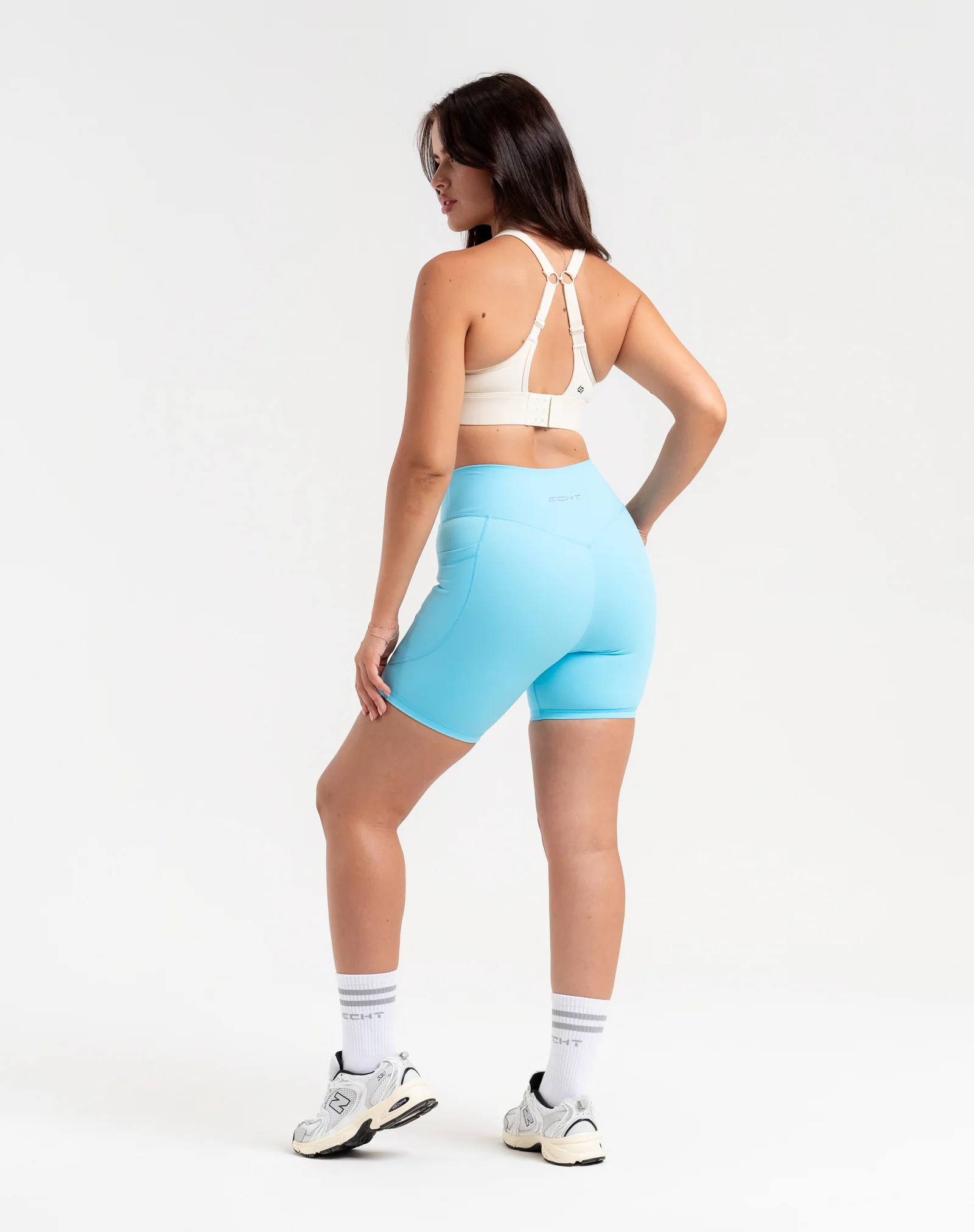 Ascend Pocket Shorts 6" - Baby Blue - Image 3