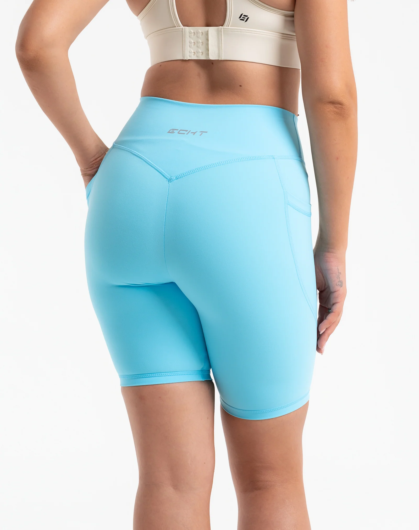 Ascend Pocket Shorts 8" - Babv Blue - Image 8