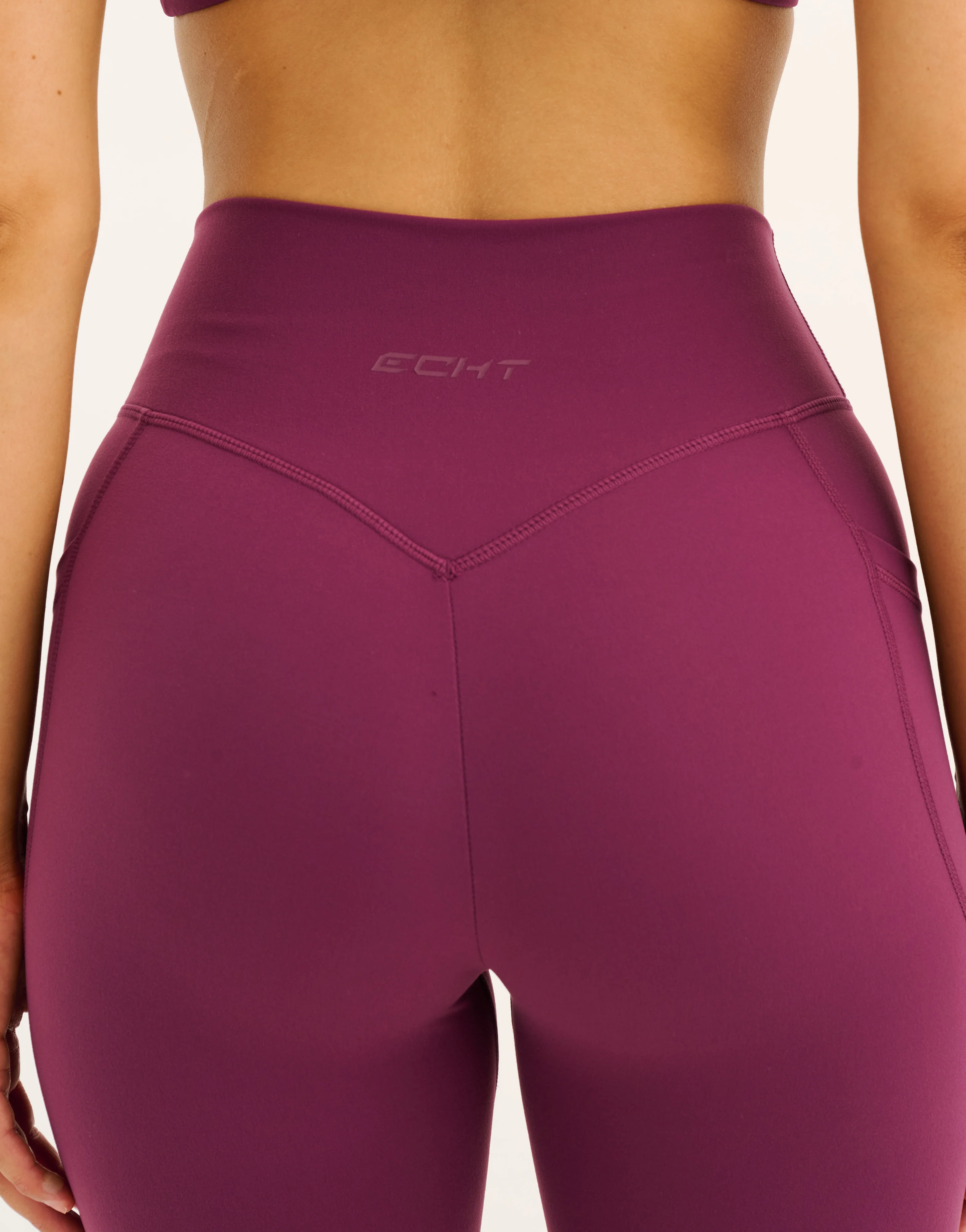 Ascend Pocket Shorts 8" - Blackberry - Image 5