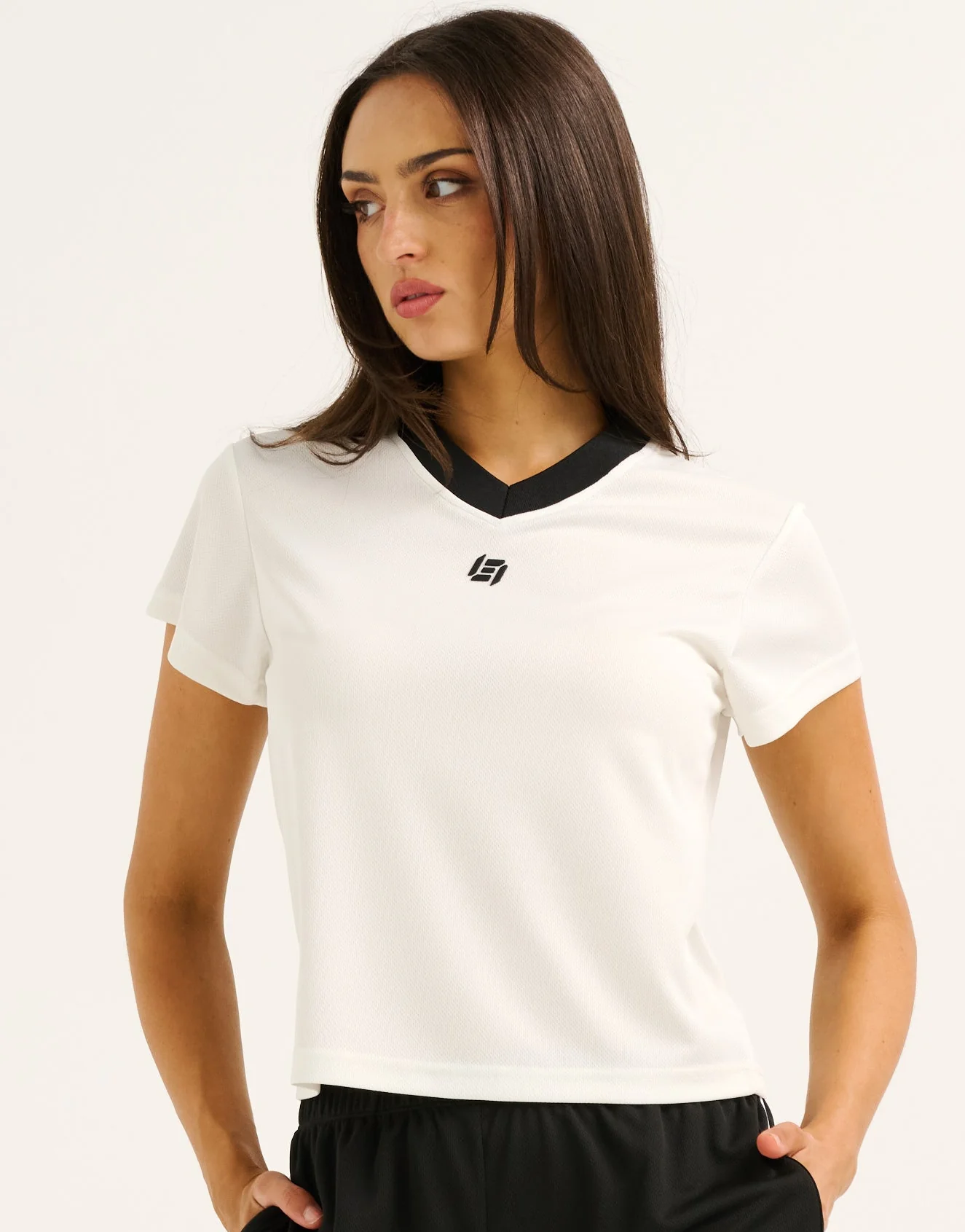 Club V Neck Crop Tee - White - Image 2