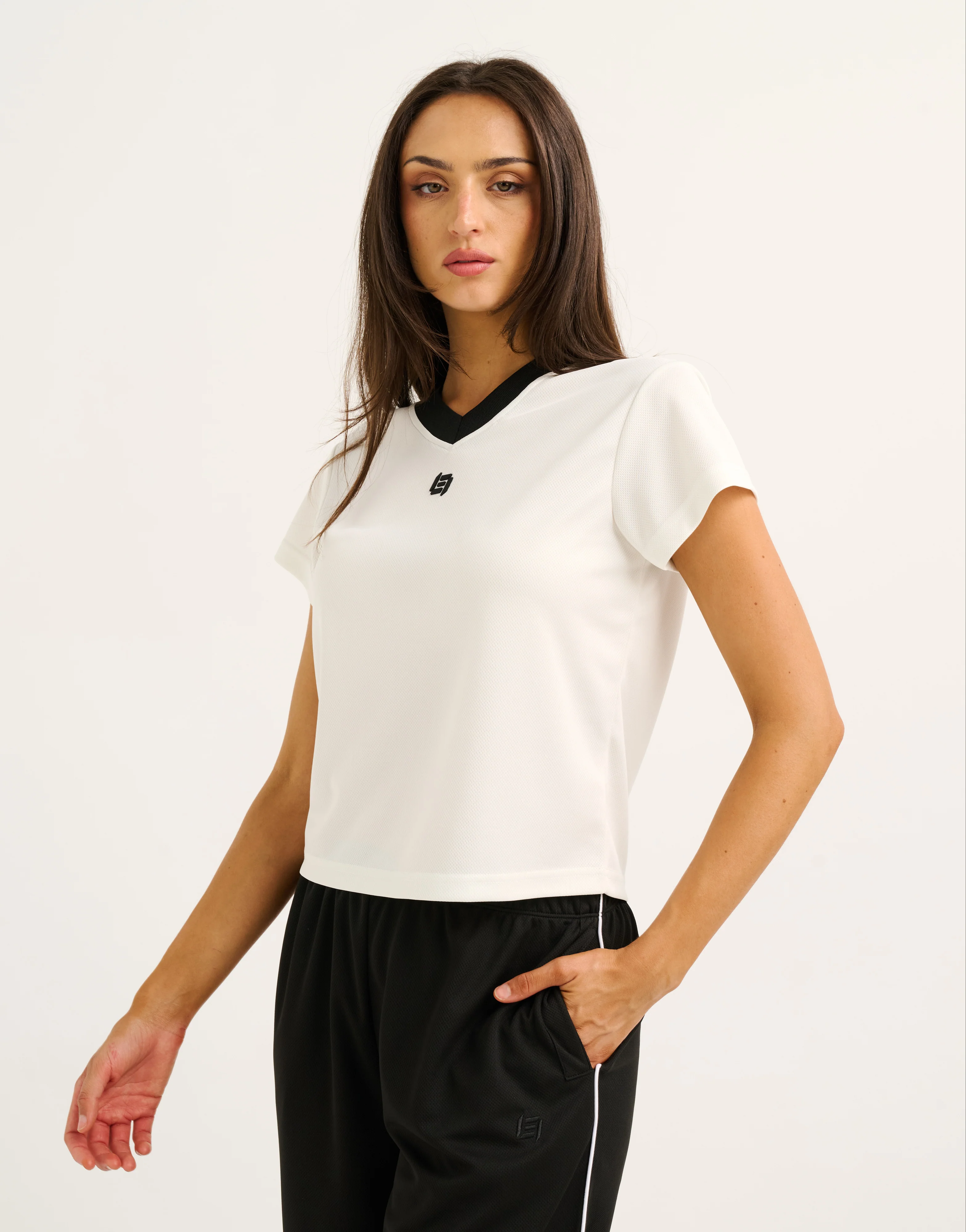 Club V Neck Crop Tee - White - Image 6