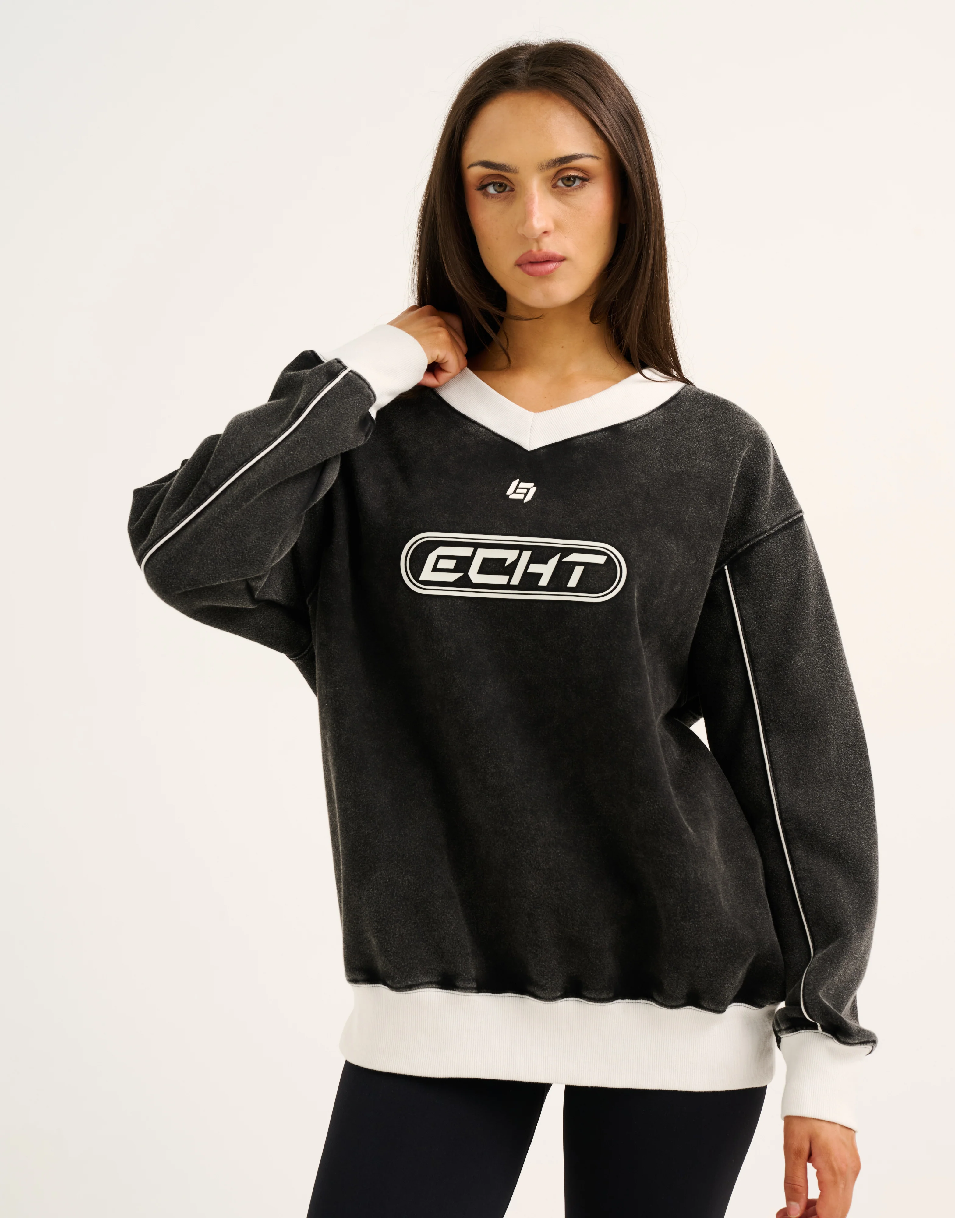 Club V Neck Sweatshirt - Black - Image 5