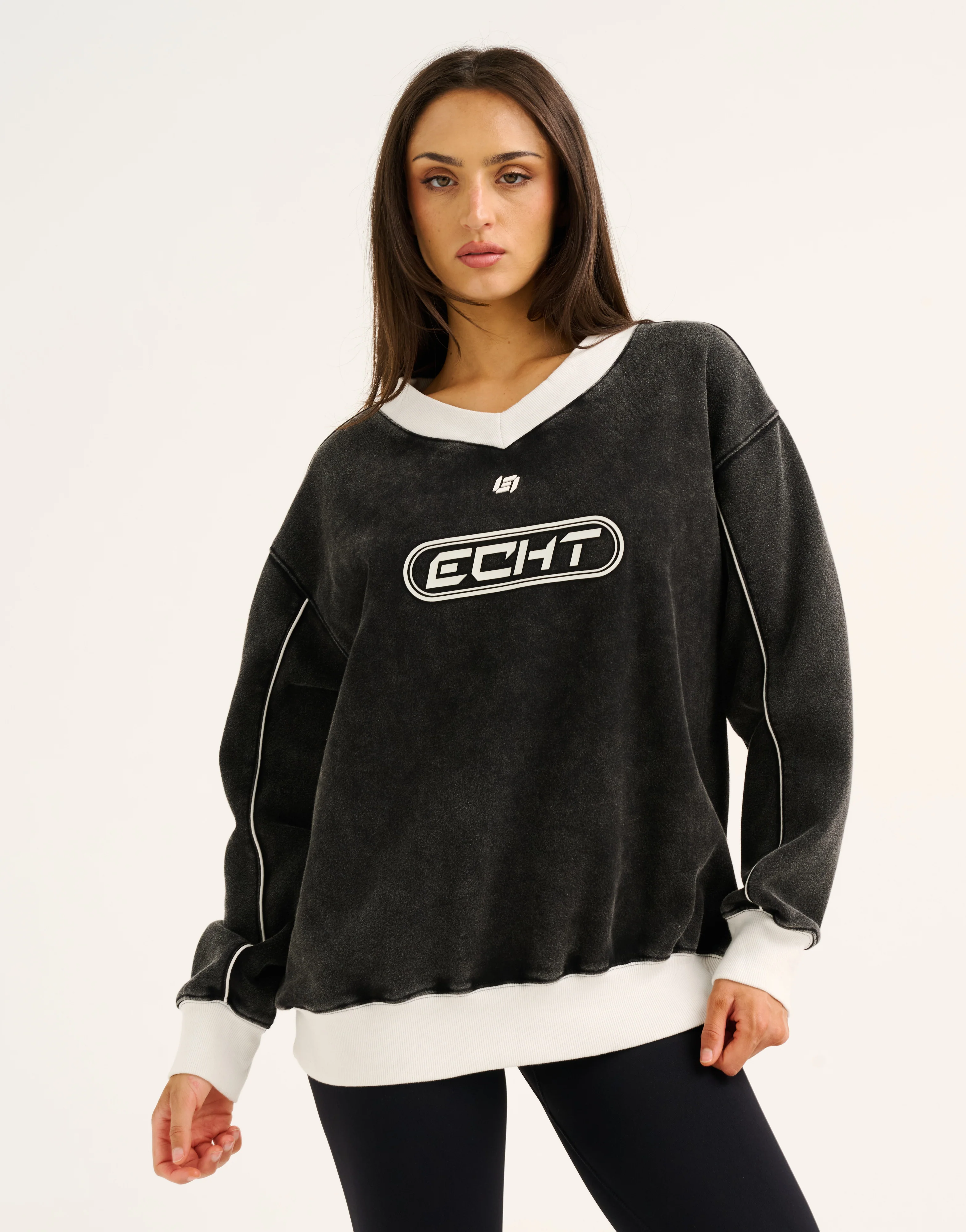 Club V Neck Sweatshirt - Black - Image 6