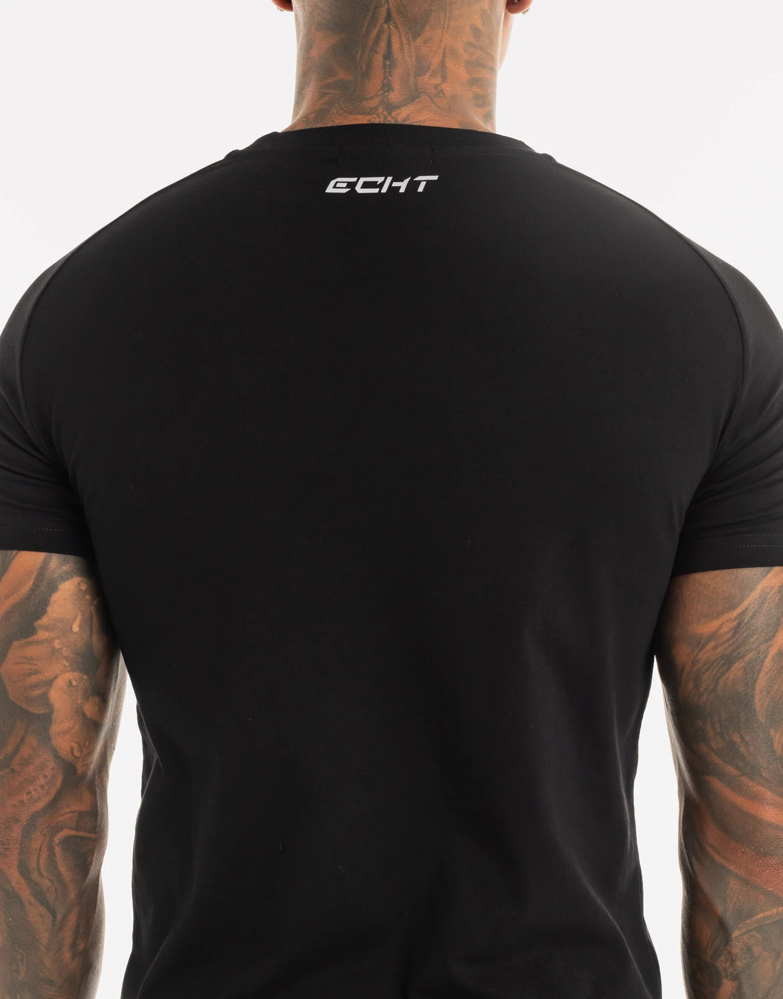 Echt Core T-Shirt - Black - Image 11