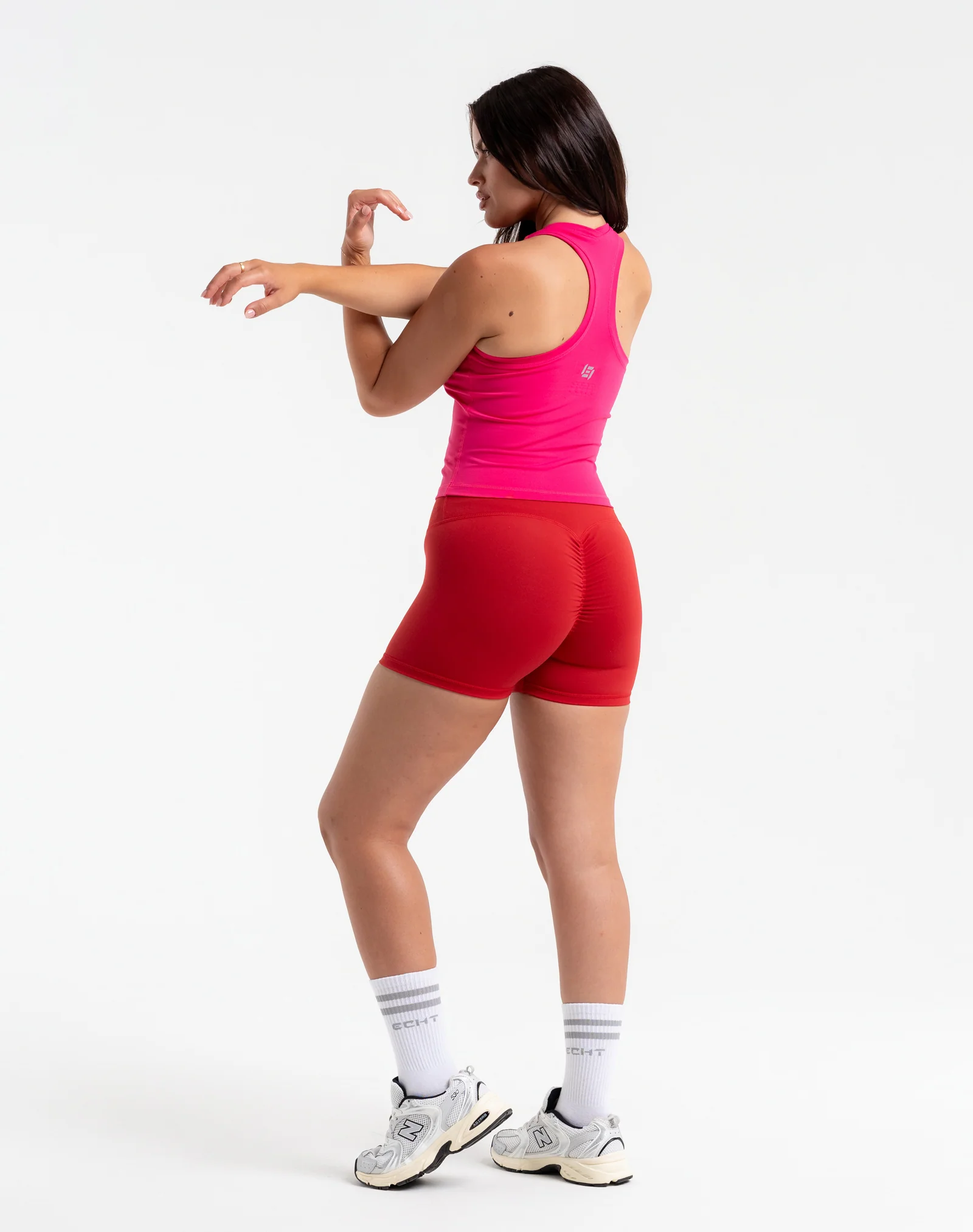 Echt Midriff Singlet - Pink - Image 11
