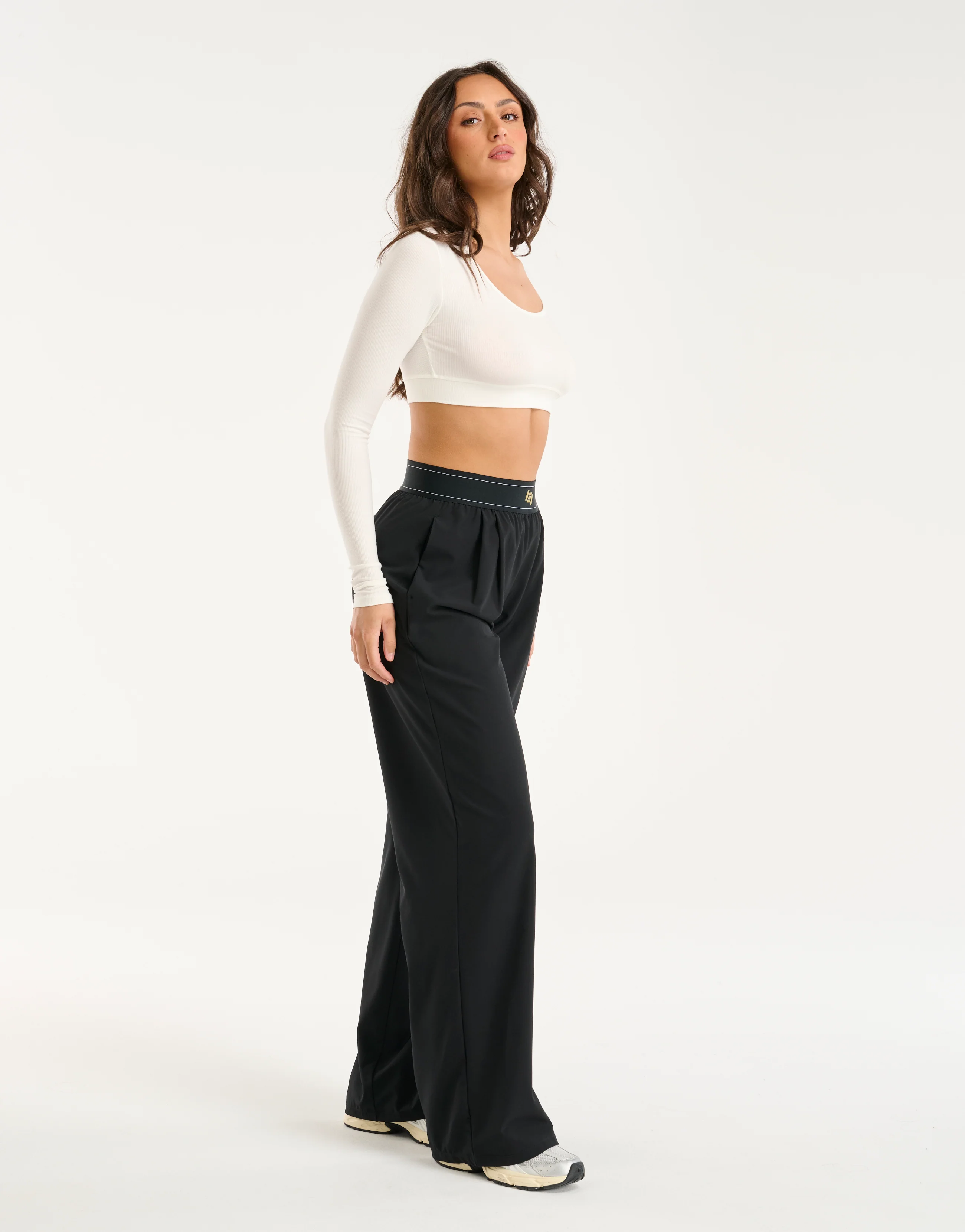 Echt Ribbed Cropped Long Sleeve - White - Image 9