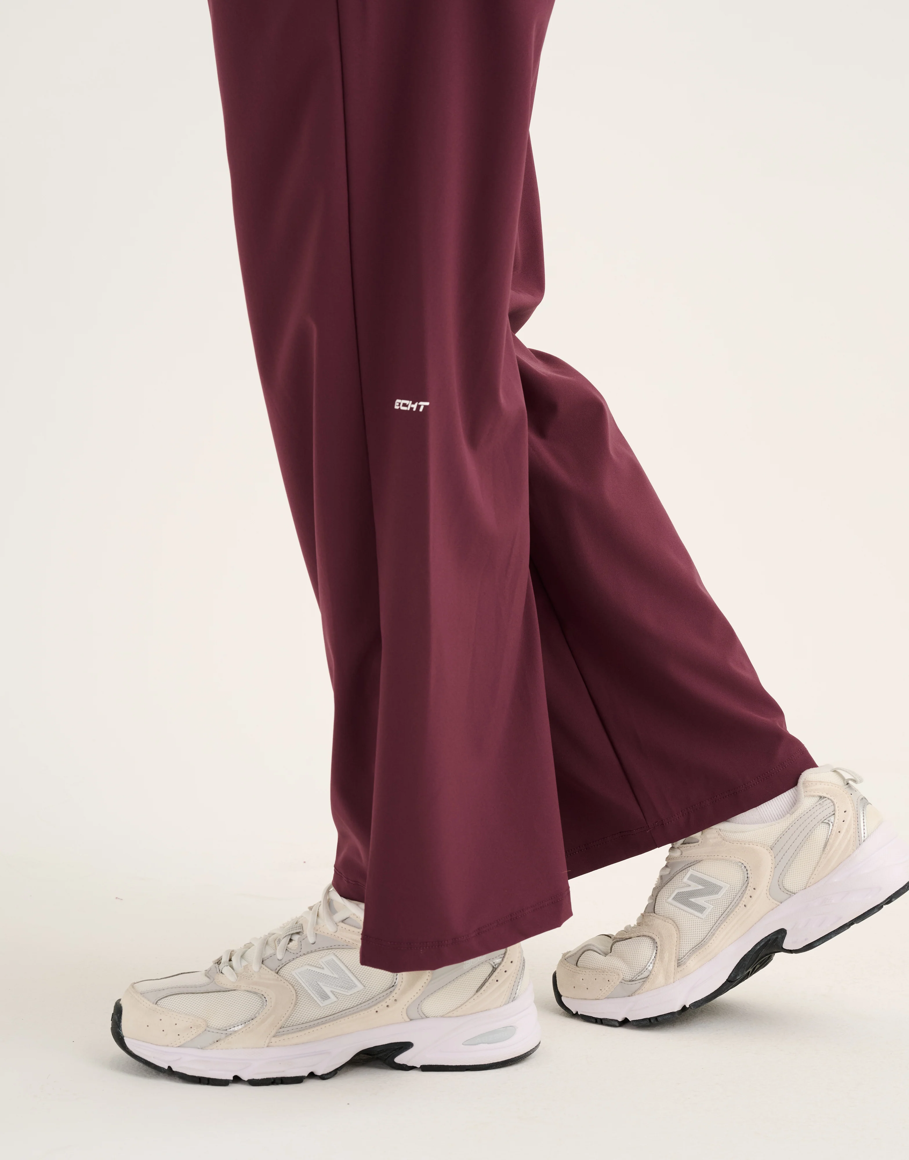 Elemental Flow Pants 30" - Blackberry - Image 11
