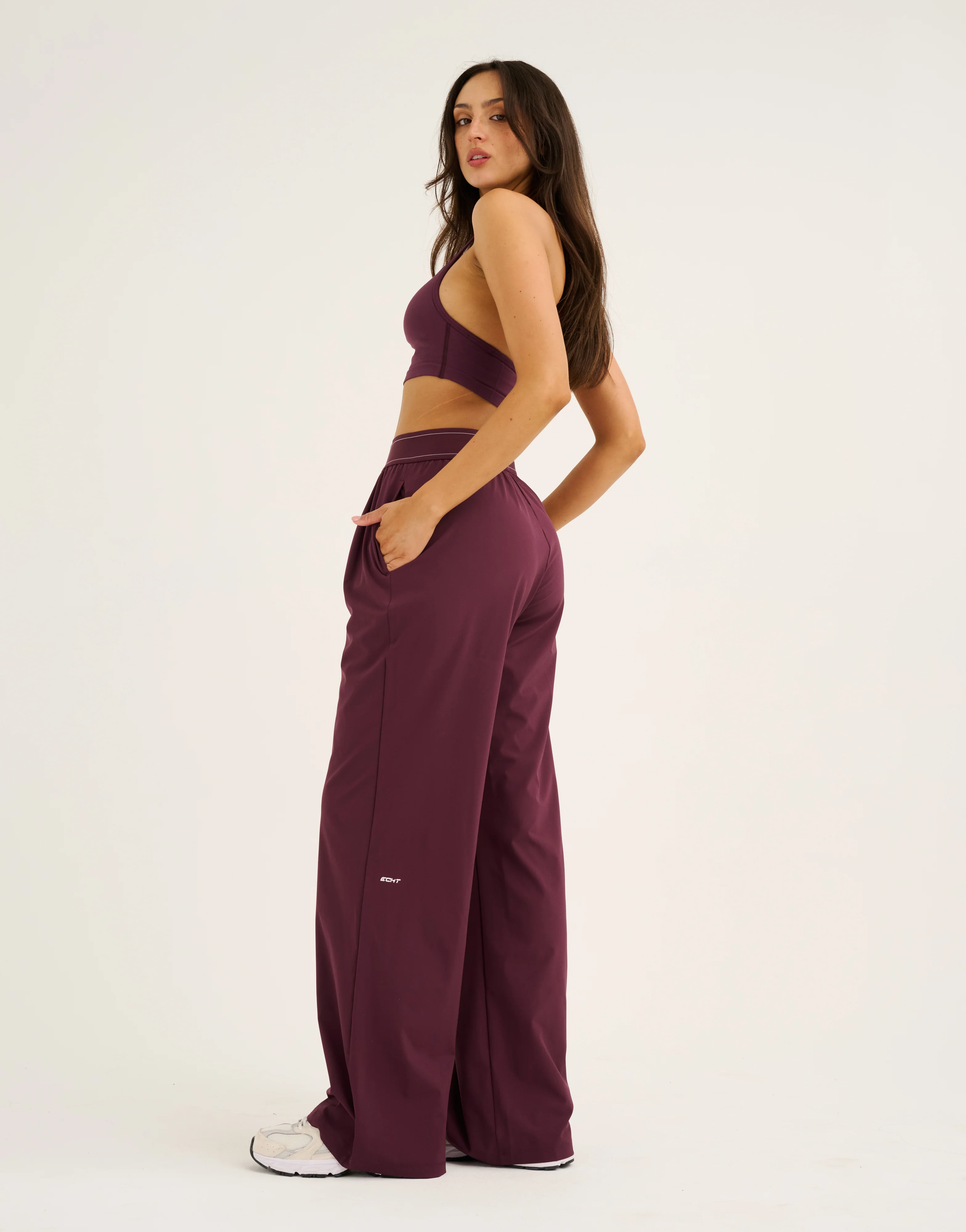 Elemental Flow Pants 33" - Blackberry - Image 10
