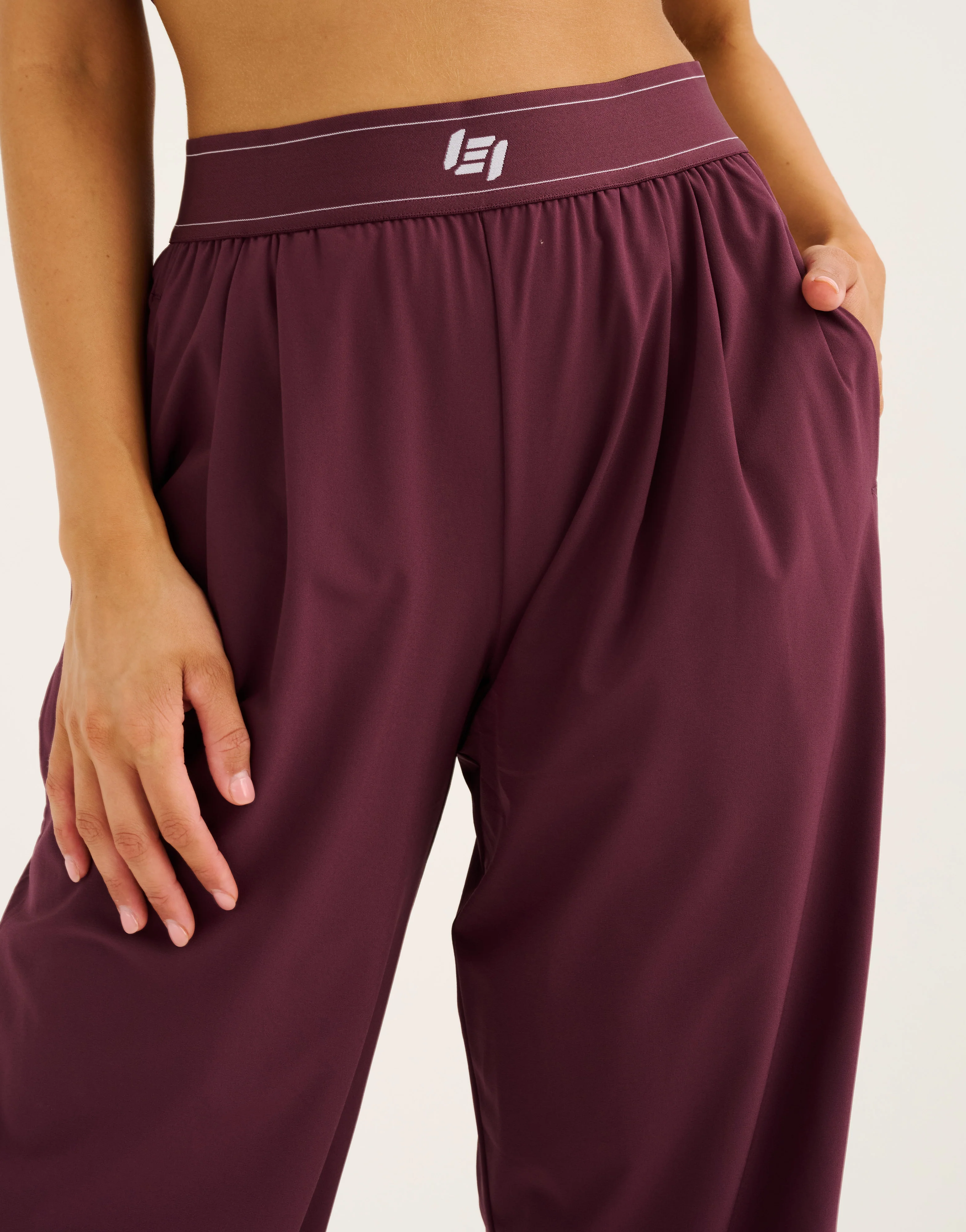 Elemental Flow Pants 33" - Blackberry - Image 15