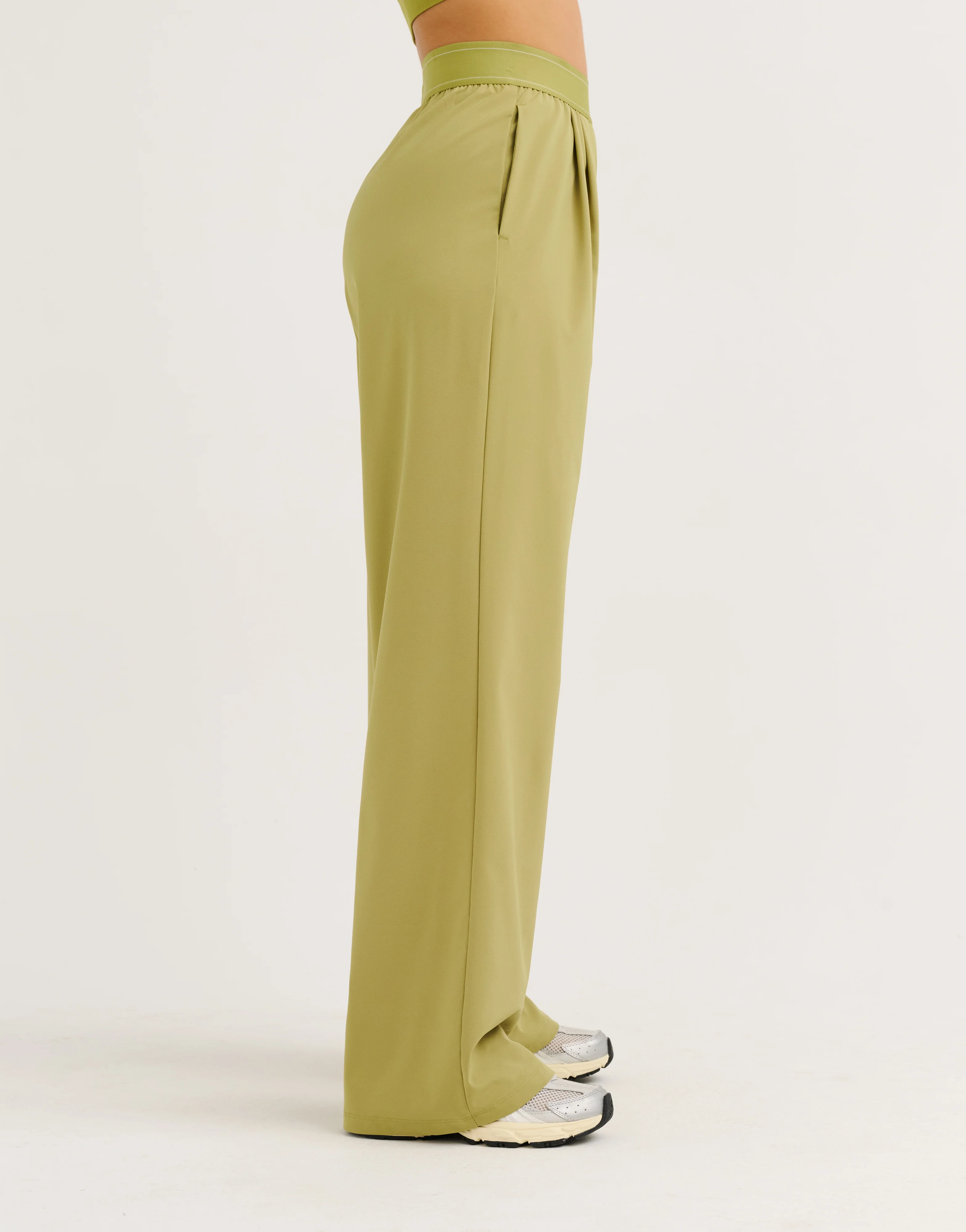Elemental Flow Pants 33" - Olive - Image 4