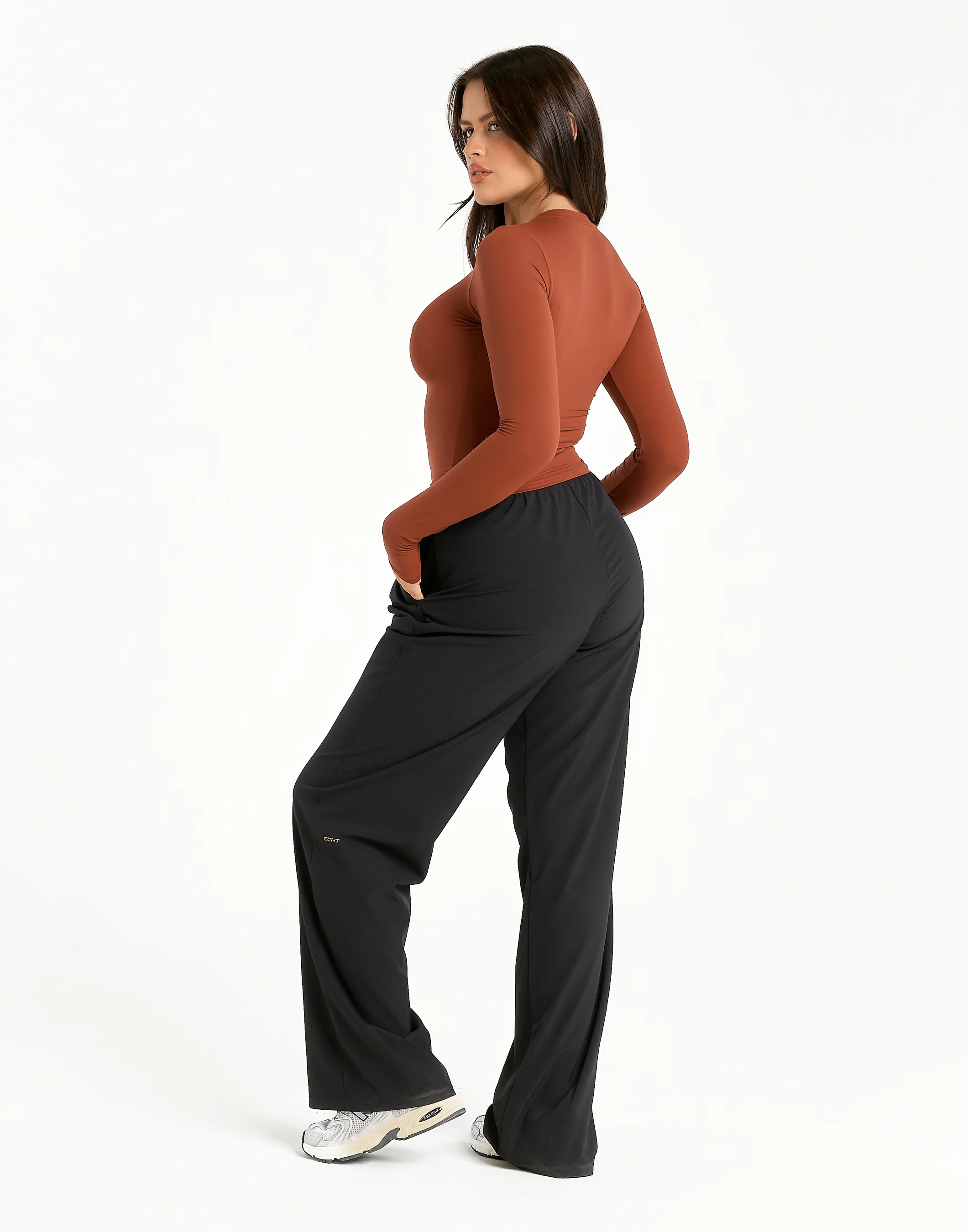 Elemental Long Sleeve T-Shirt - Brown - Image 9